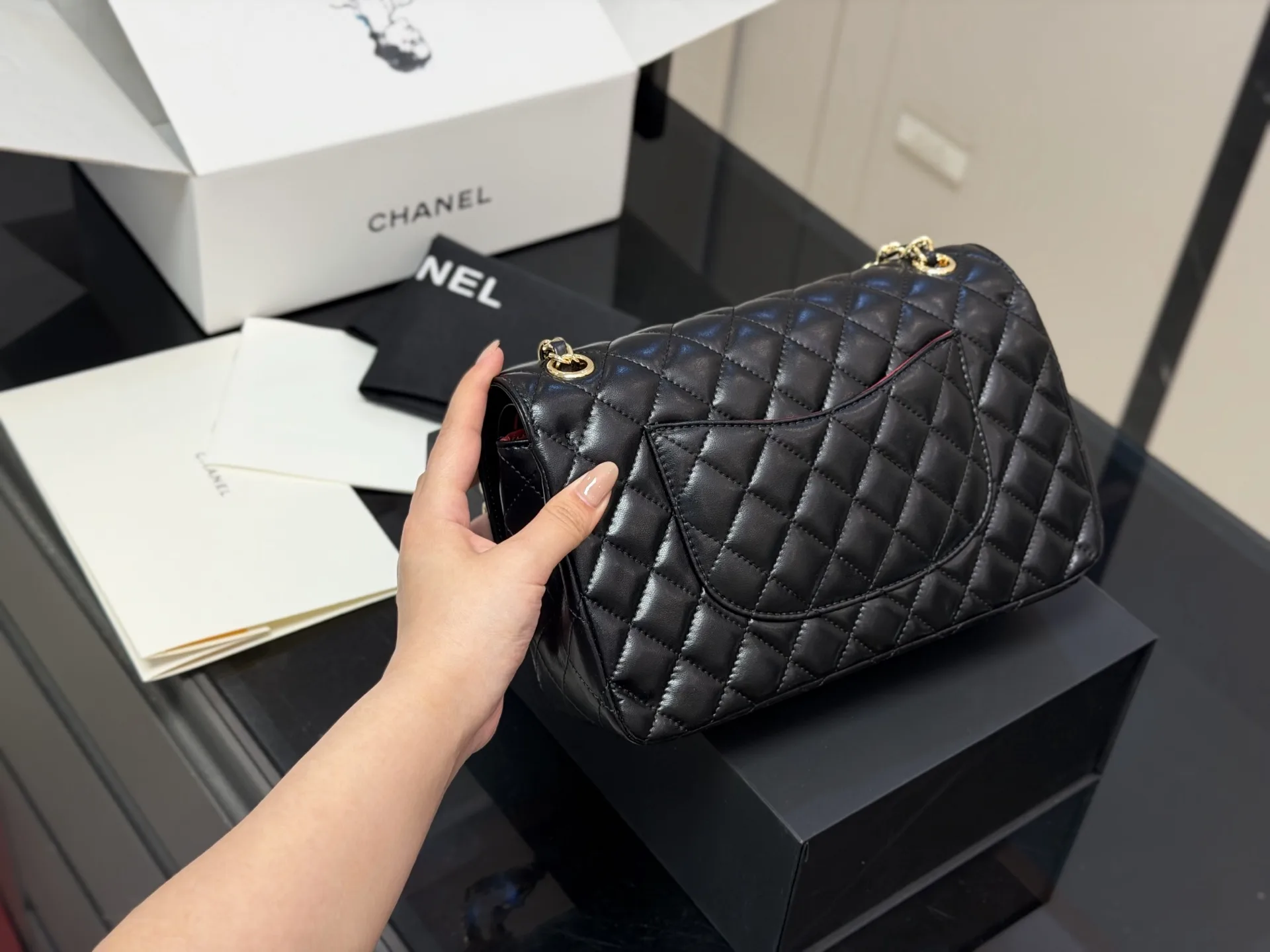 Chanel CF Quilted Chain Shoulder Bag D32016234 — view 7