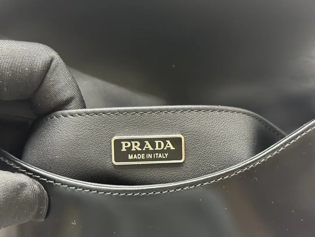 Large Flap Shoulder Bag with Dual Straps D88016248 — view 9