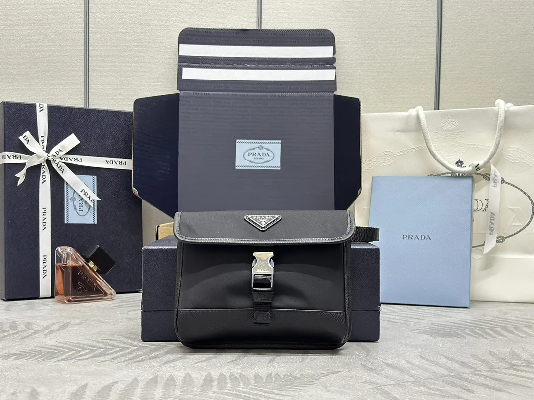 Mini Messenger Bag with Buckle D59016261