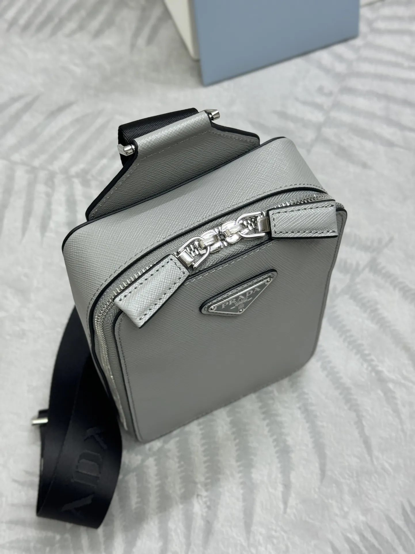 Saffiano Leather Crossbody Bag D68016519 — view 3