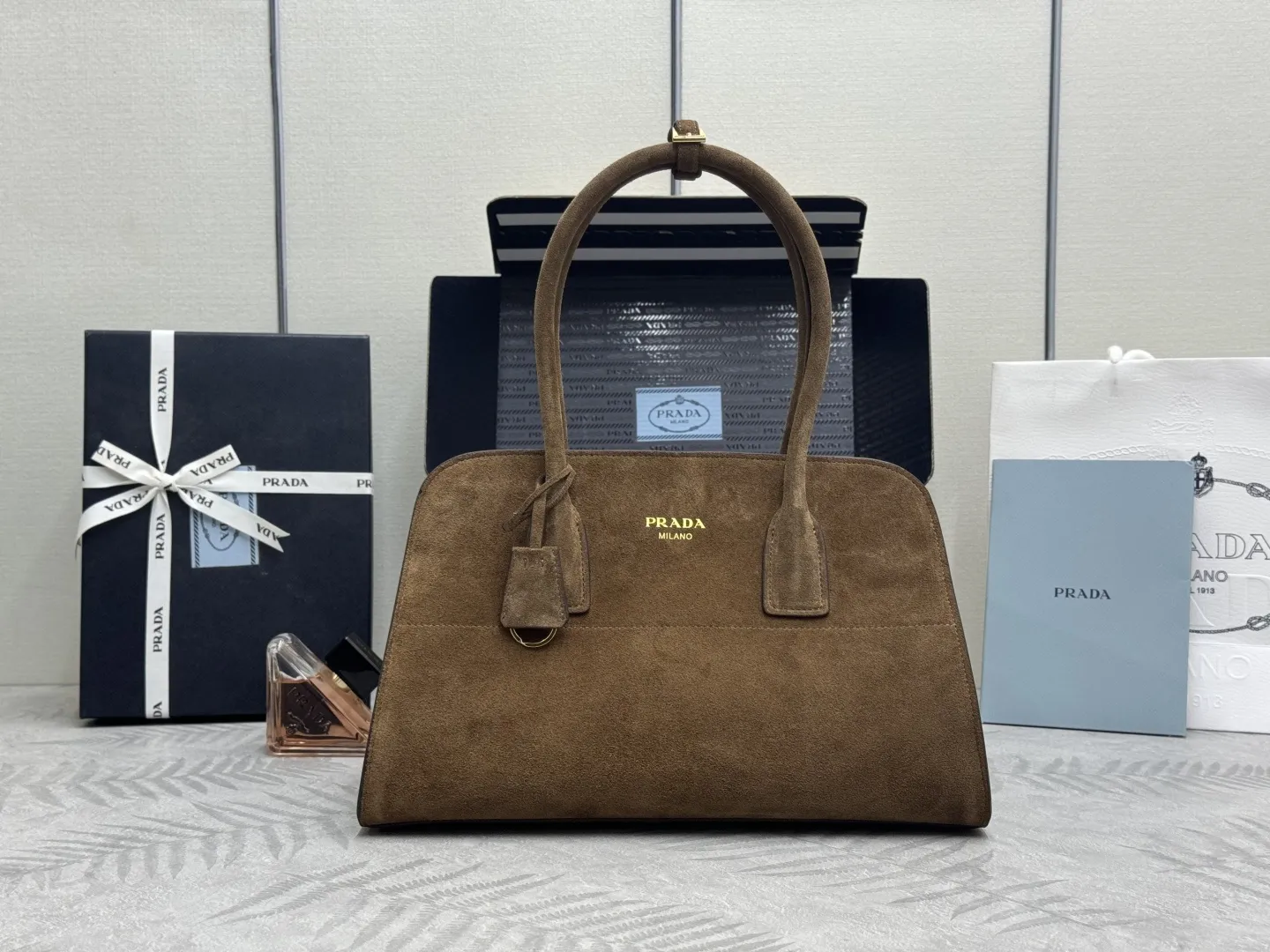 Suede Top-Handle Tote Bag D95016273