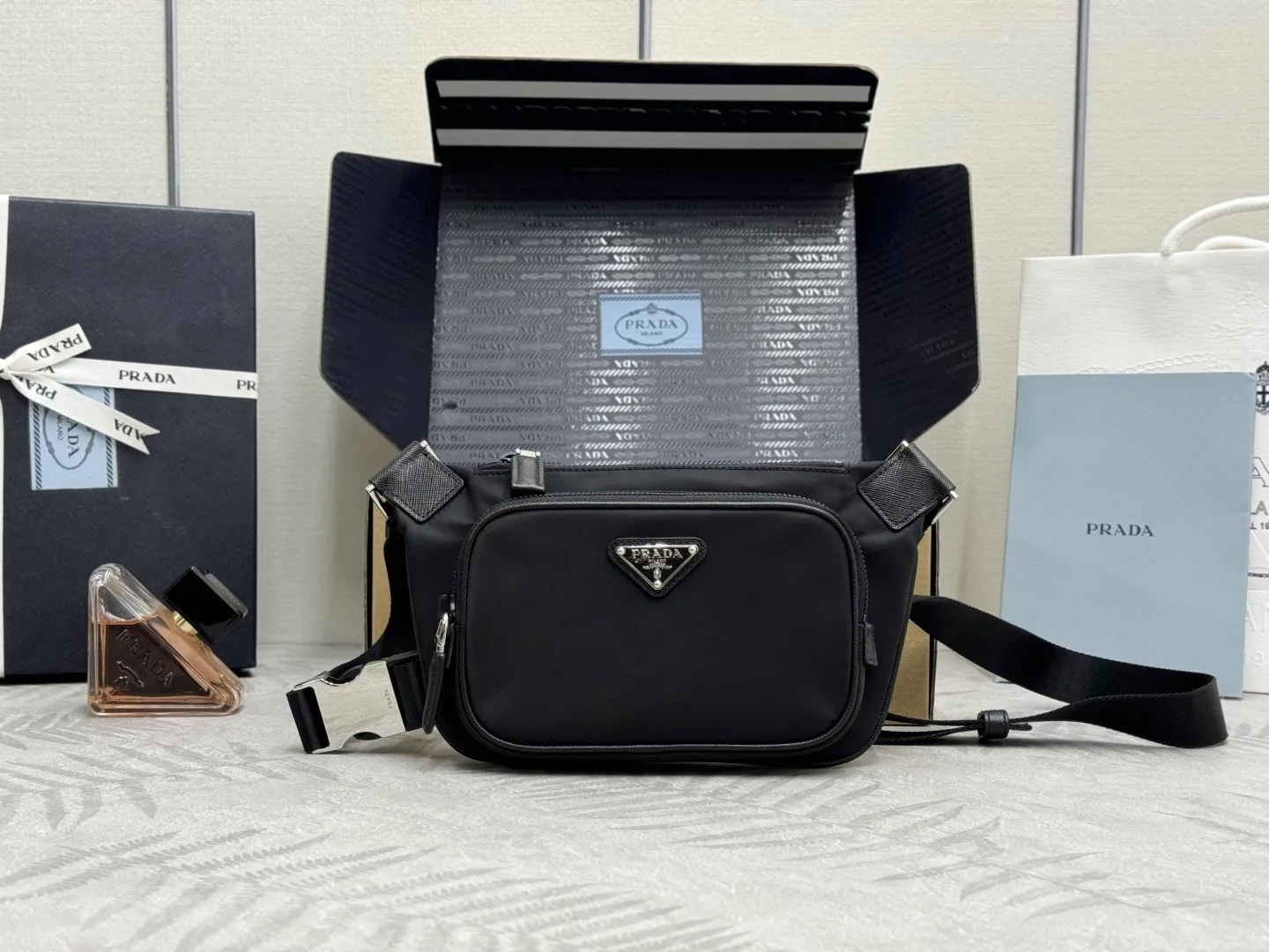 Prada Re-Nylon Belt Bag D65016526