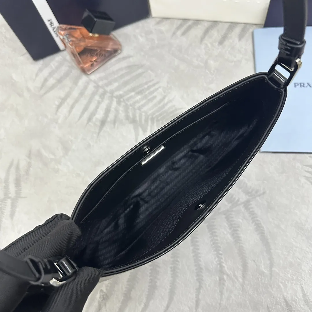 Prada 1BC499 Leather Shoulder Bag D82016280 — view 6