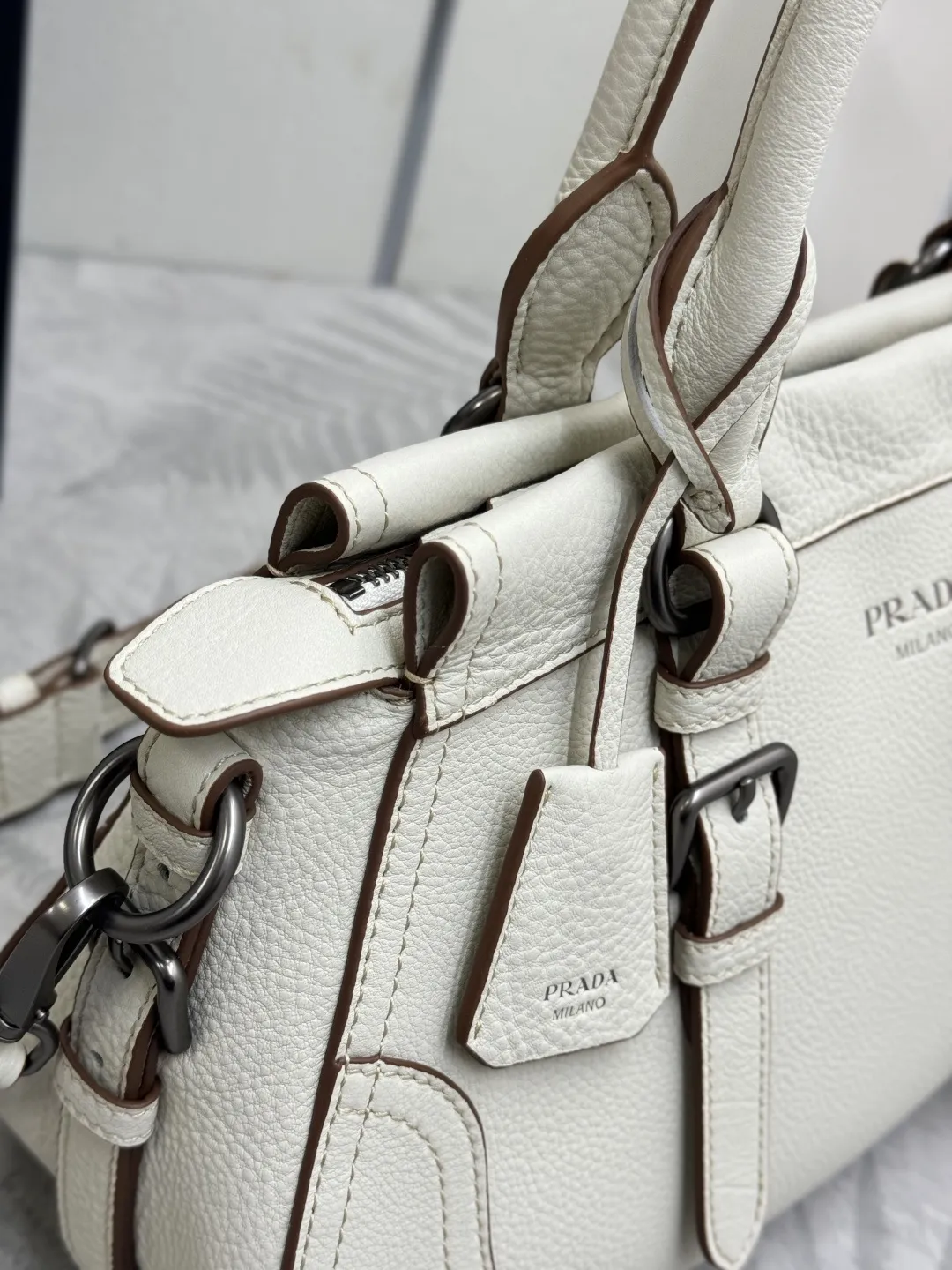 Prada Deerskin Leather Tote Bag D113016304 — view 5