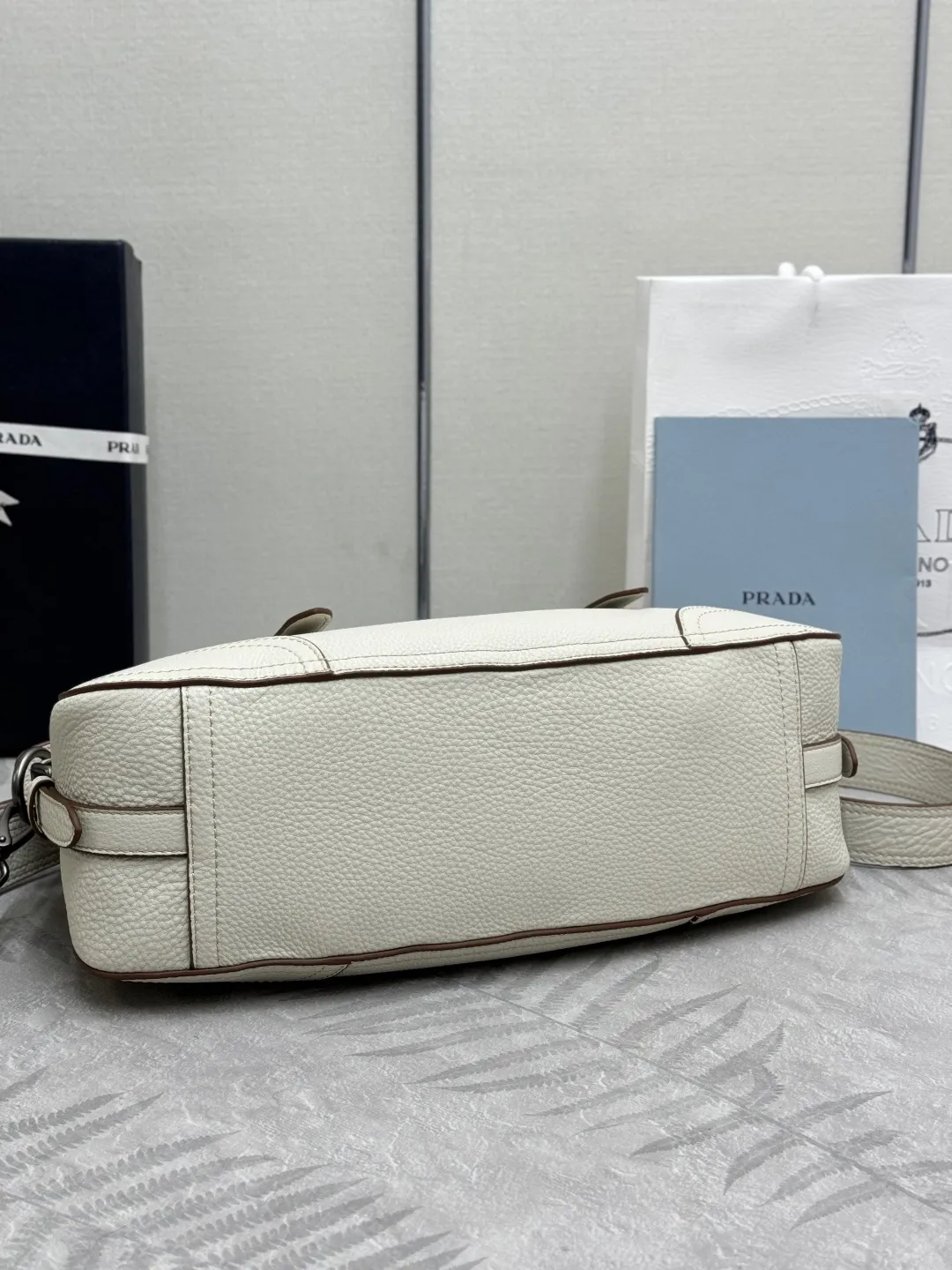 Prada Deerskin Leather Tote Bag D113016304 — view 6
