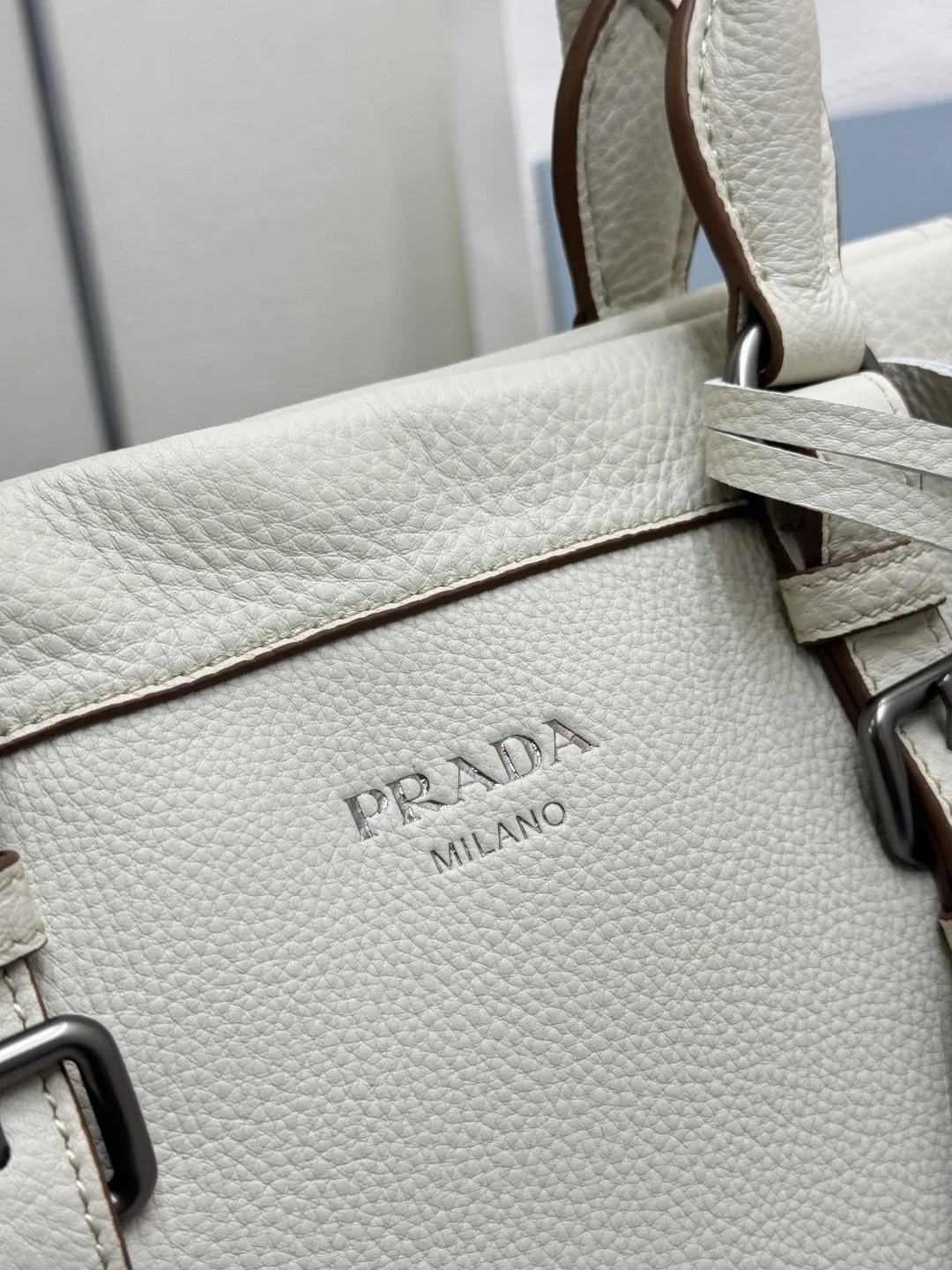 Prada Deerskin Leather Tote Bag D113016304 — view 7