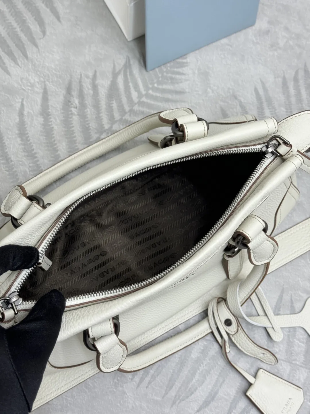 Prada Deerskin Leather Tote Bag D113016304 — view 8
