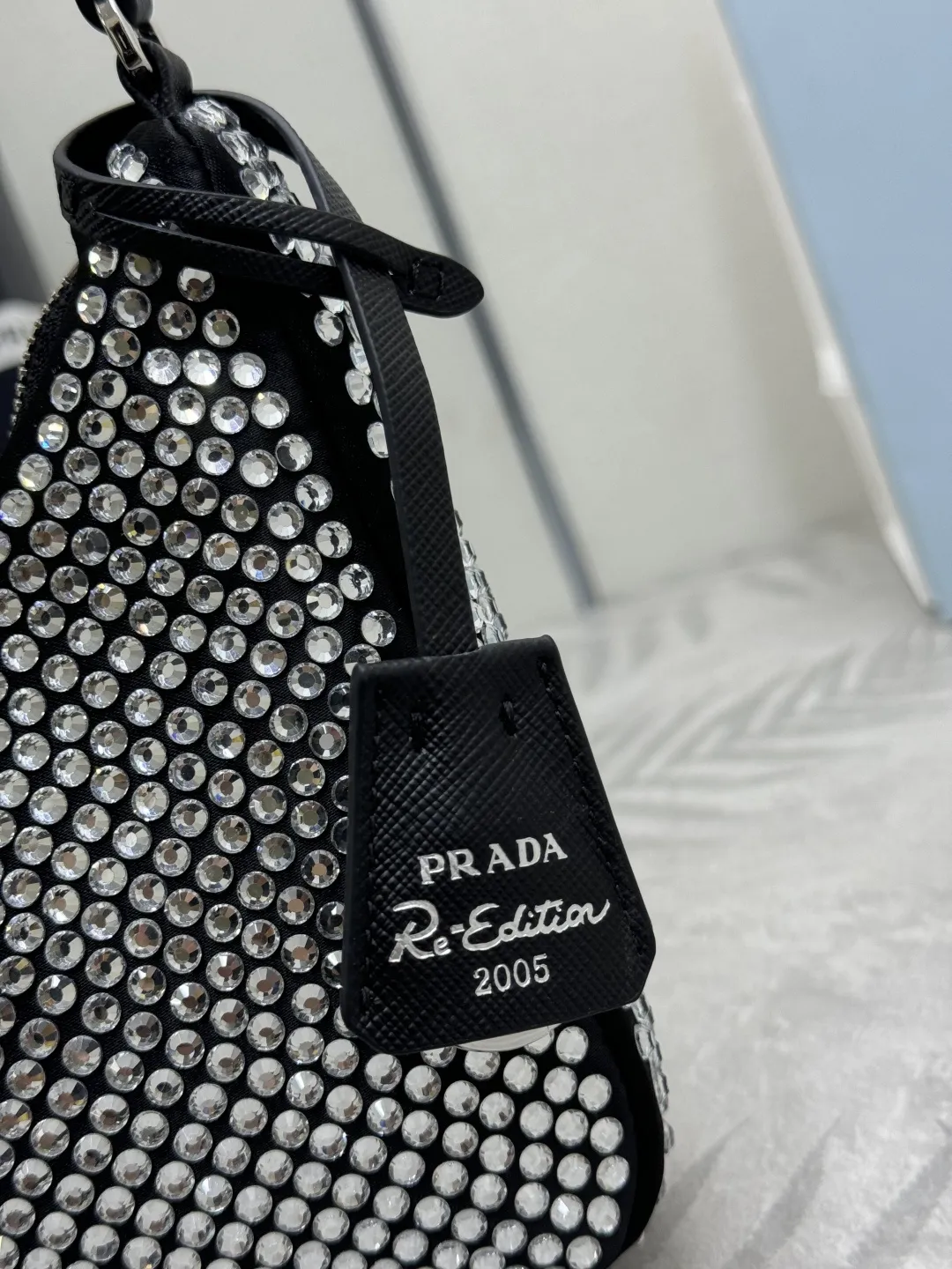 Re-Edition 2005 Crystal-Embellished Hobo Bag D63016305 — view 5