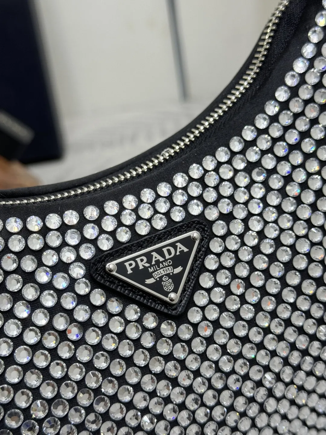 Re-Edition 2005 Crystal-Embellished Hobo Bag D63016305 — view 7