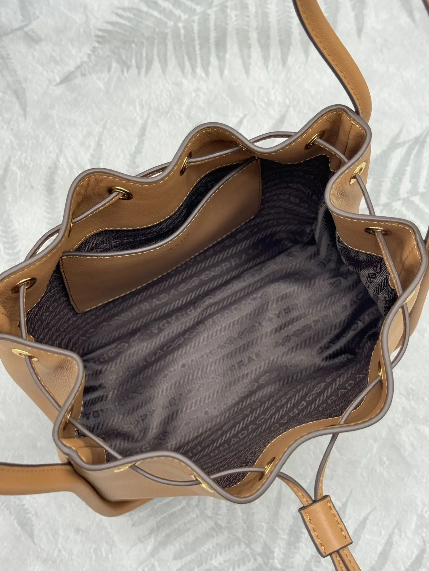 Leather Drawstring Bucket Bag D88016310 — view 8