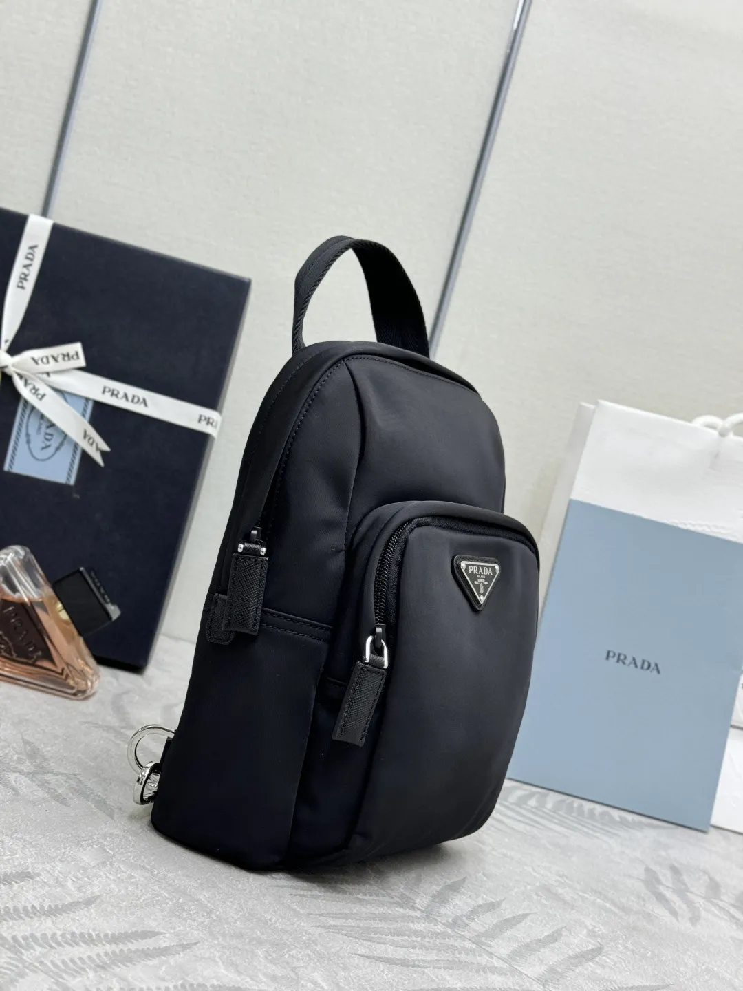 Re-Nylon Saffiano Trim Sling Bag D66016312 — view 4