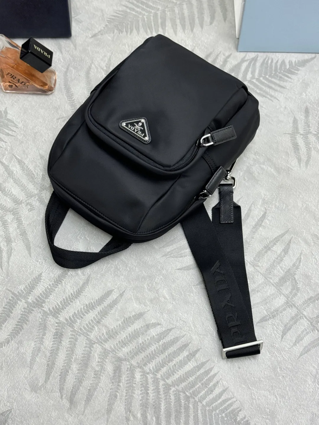 Re-Nylon Saffiano Trim Sling Bag D66016312 — view 5
