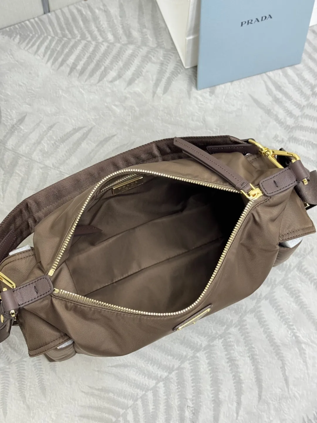 Re-Nylon and Leather Shoulder Bag D69016316 — view 8