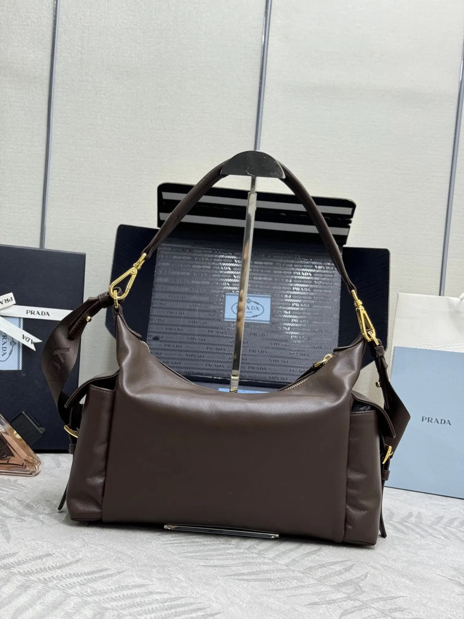 Lambskin Shoulder Bag with Detachable Straps D98016319 — view 2