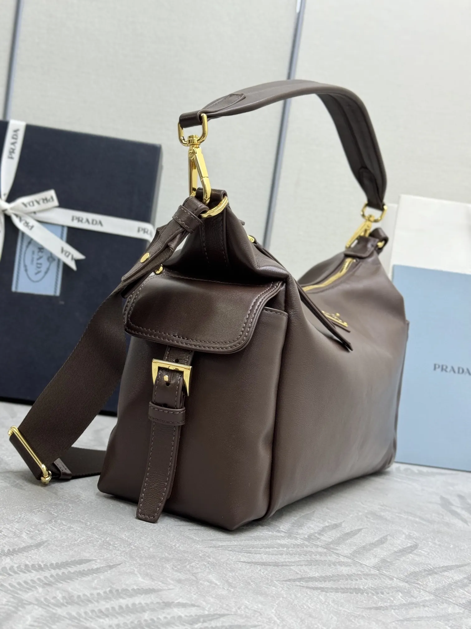 Lambskin Shoulder Bag with Detachable Straps D98016319 — view 5