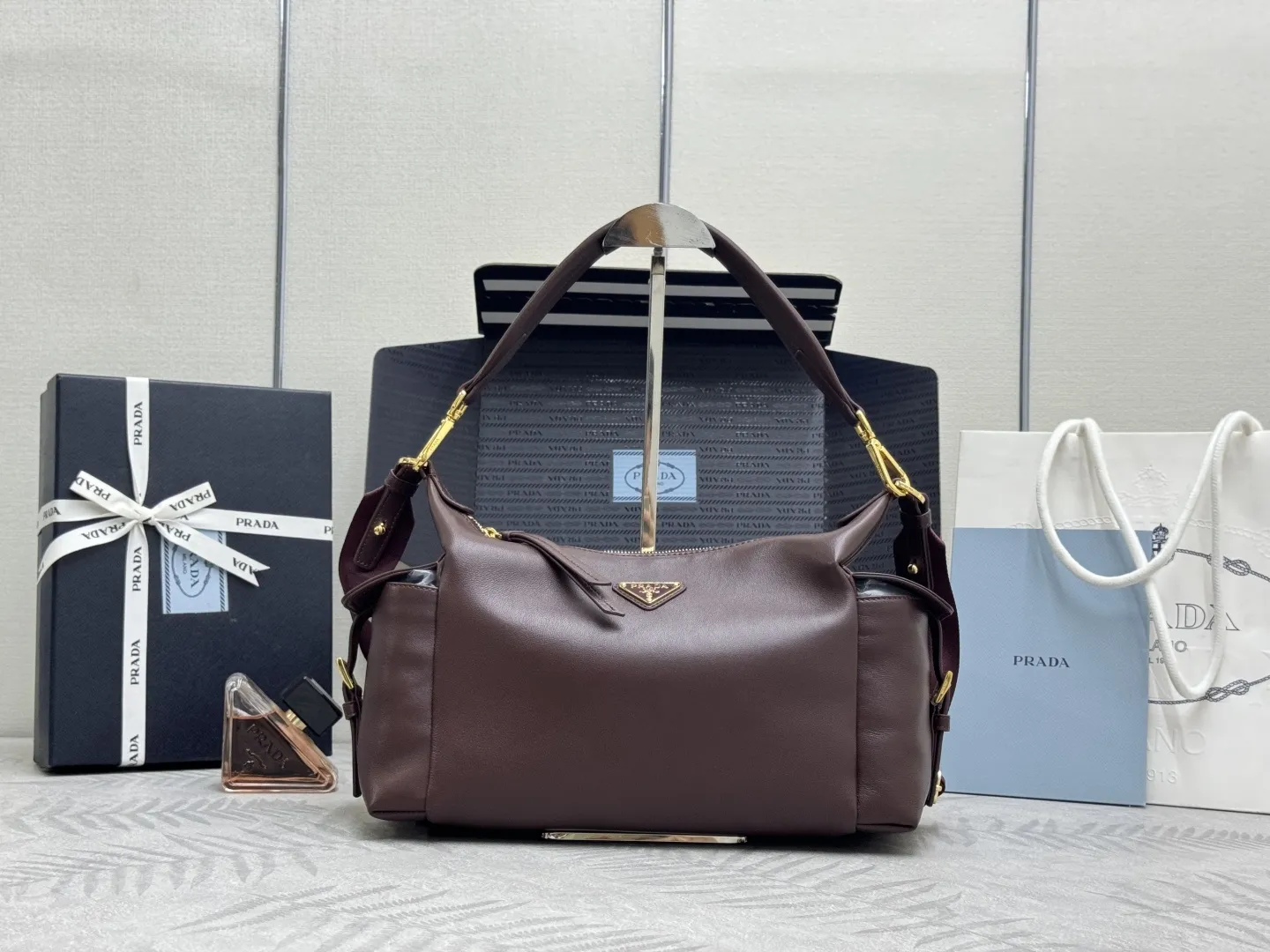 Prada Lambskin Shoulder Bag D98016512