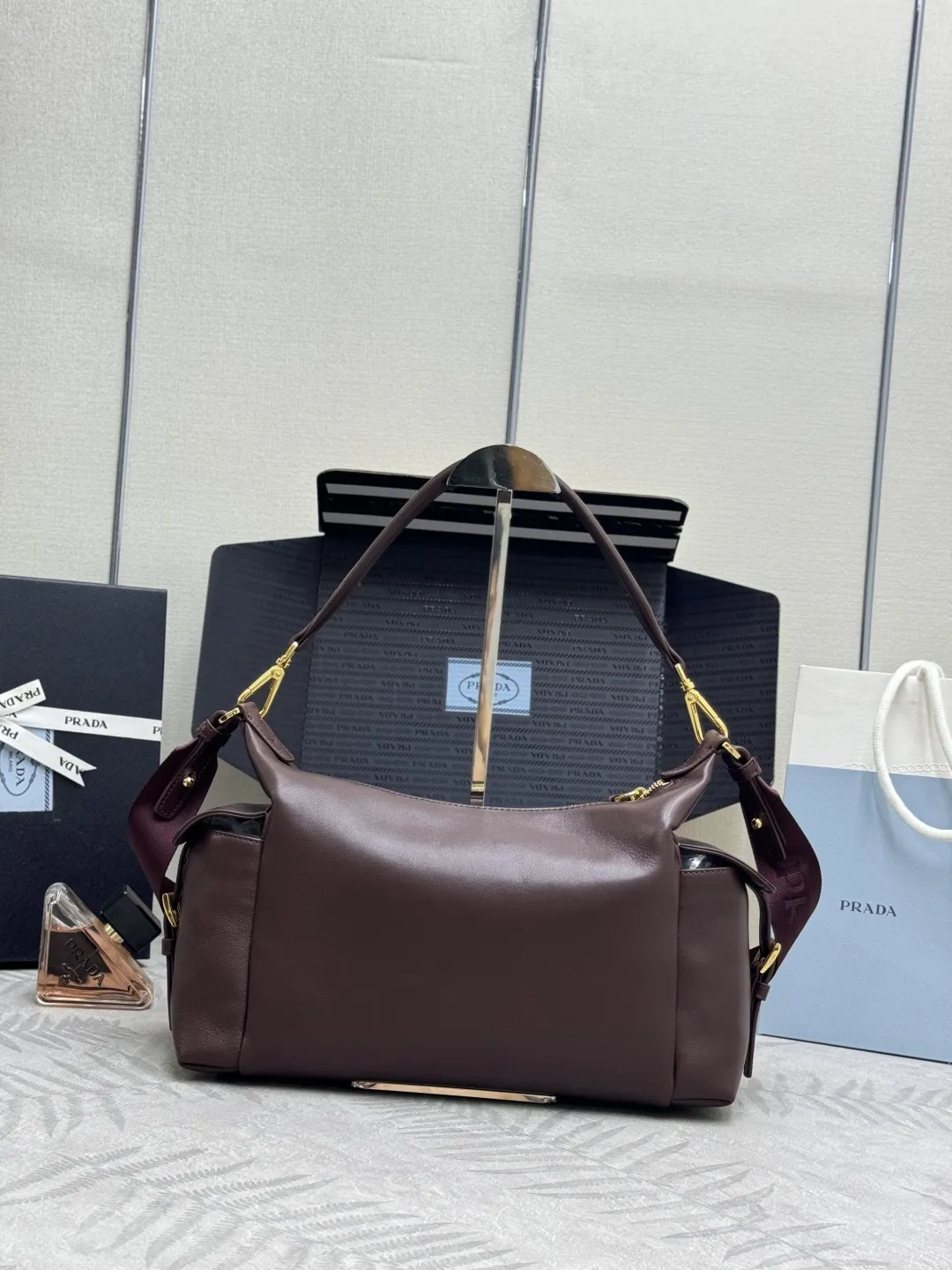 Prada Lambskin Shoulder Bag D98016512 — view 2