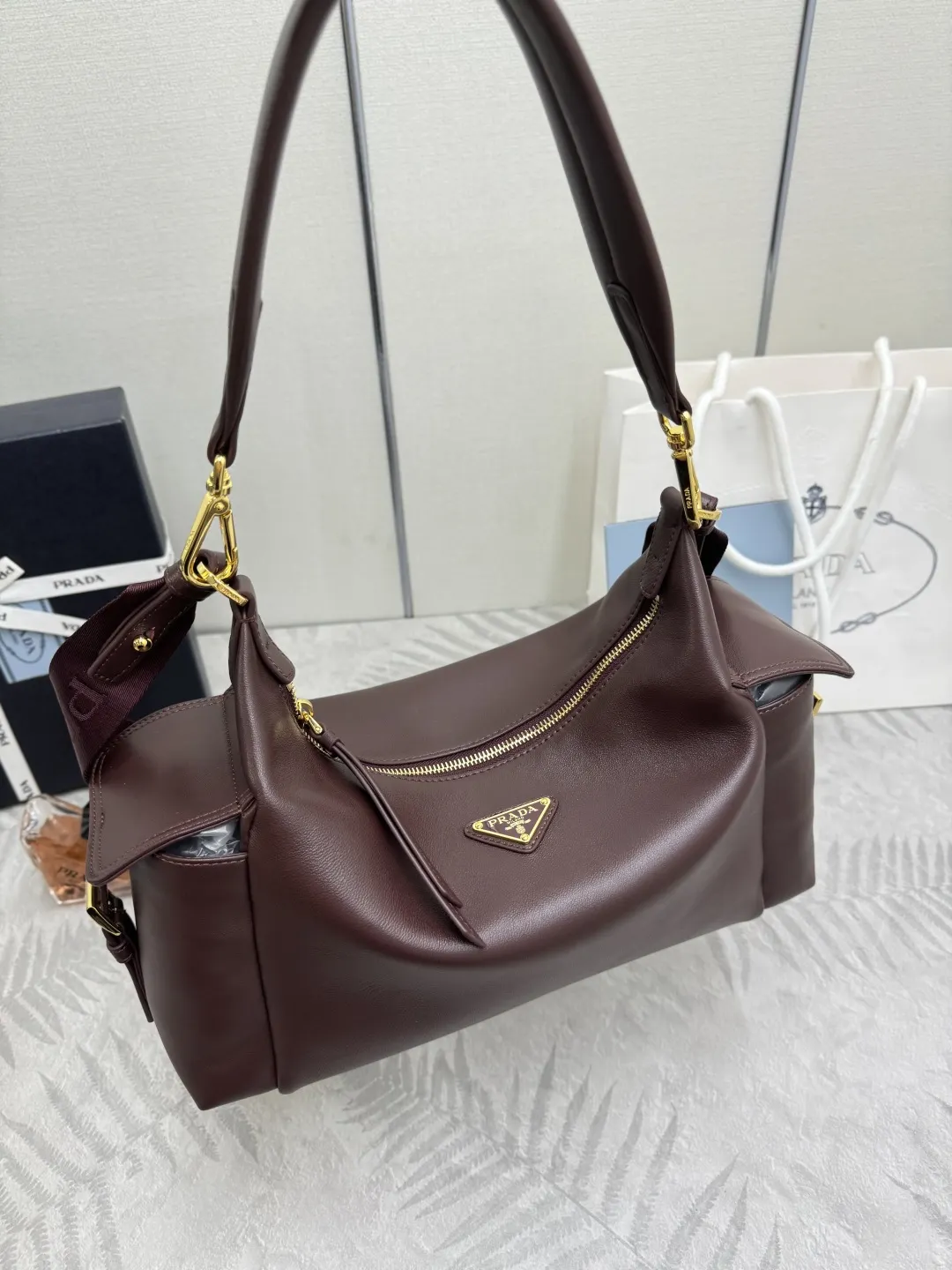 Prada Lambskin Shoulder Bag D98016512 — view 3
