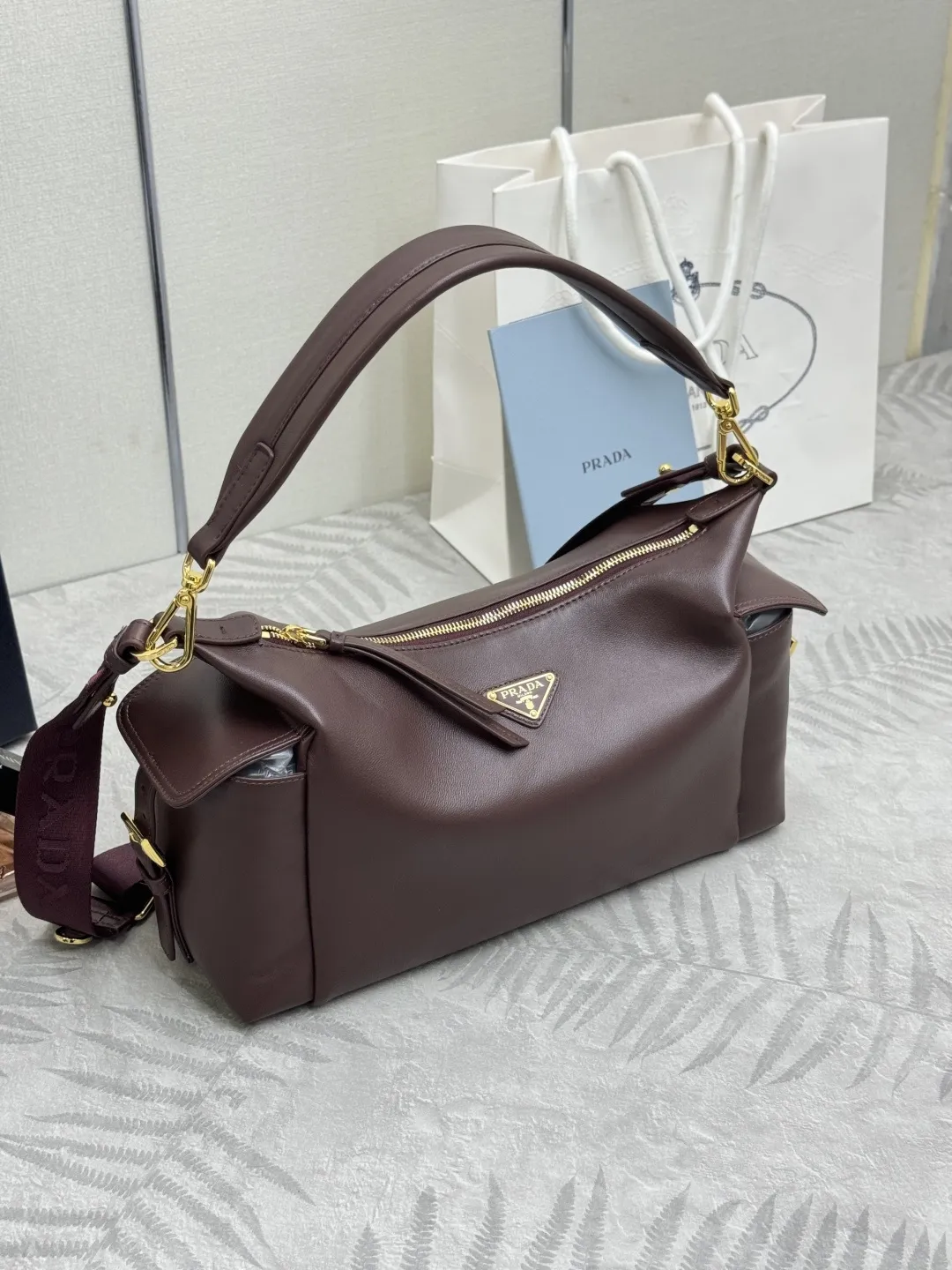 Prada Lambskin Shoulder Bag D98016512 — view 4