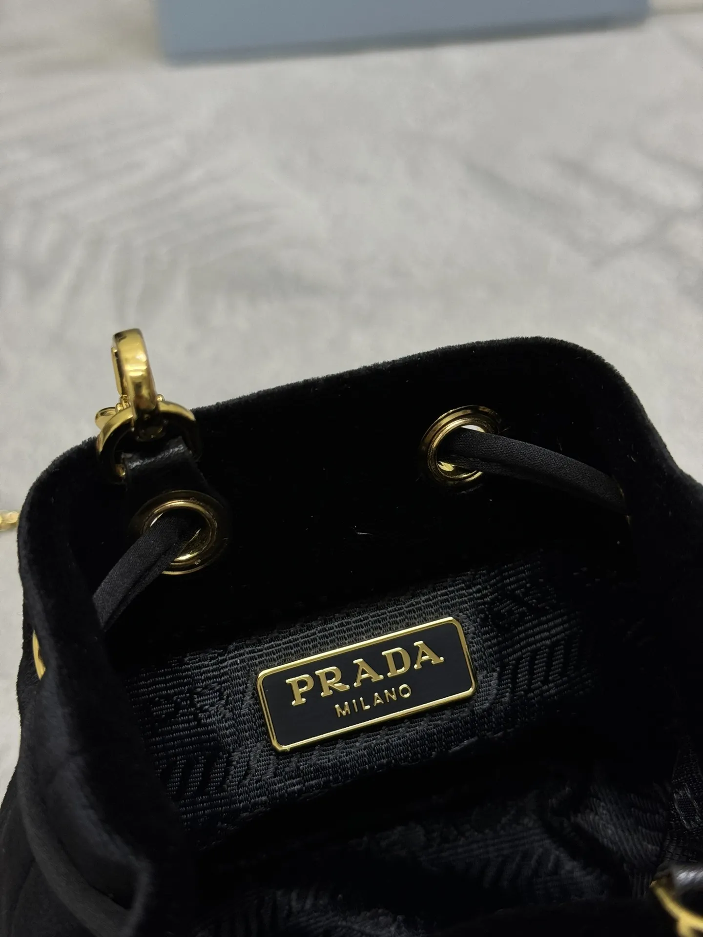Velvet Mini Bucket Bag D67016327 — view 9
