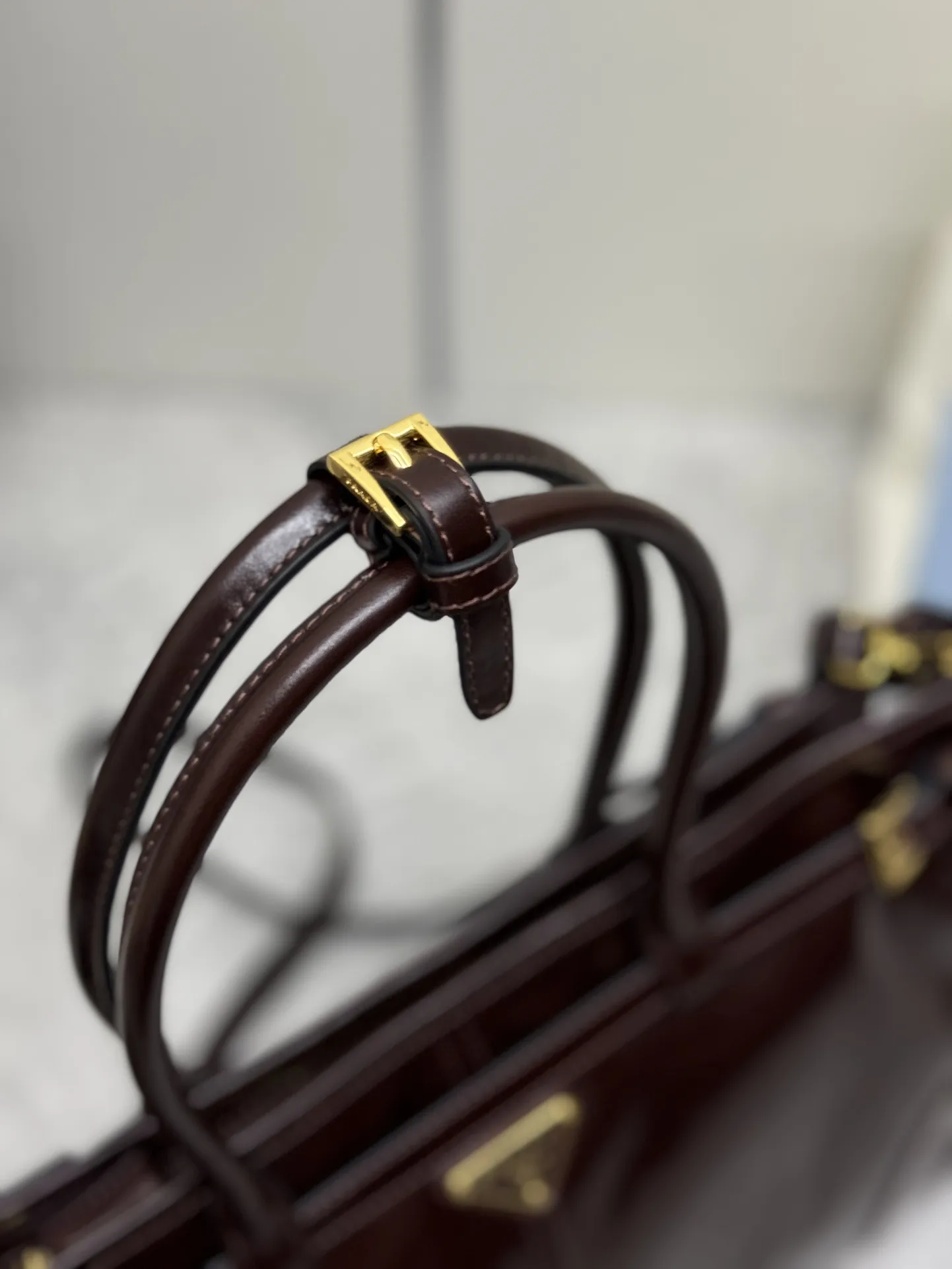 Soft Lux Oiled Wax Leather Top-Handle Bag D114016344 — view 6