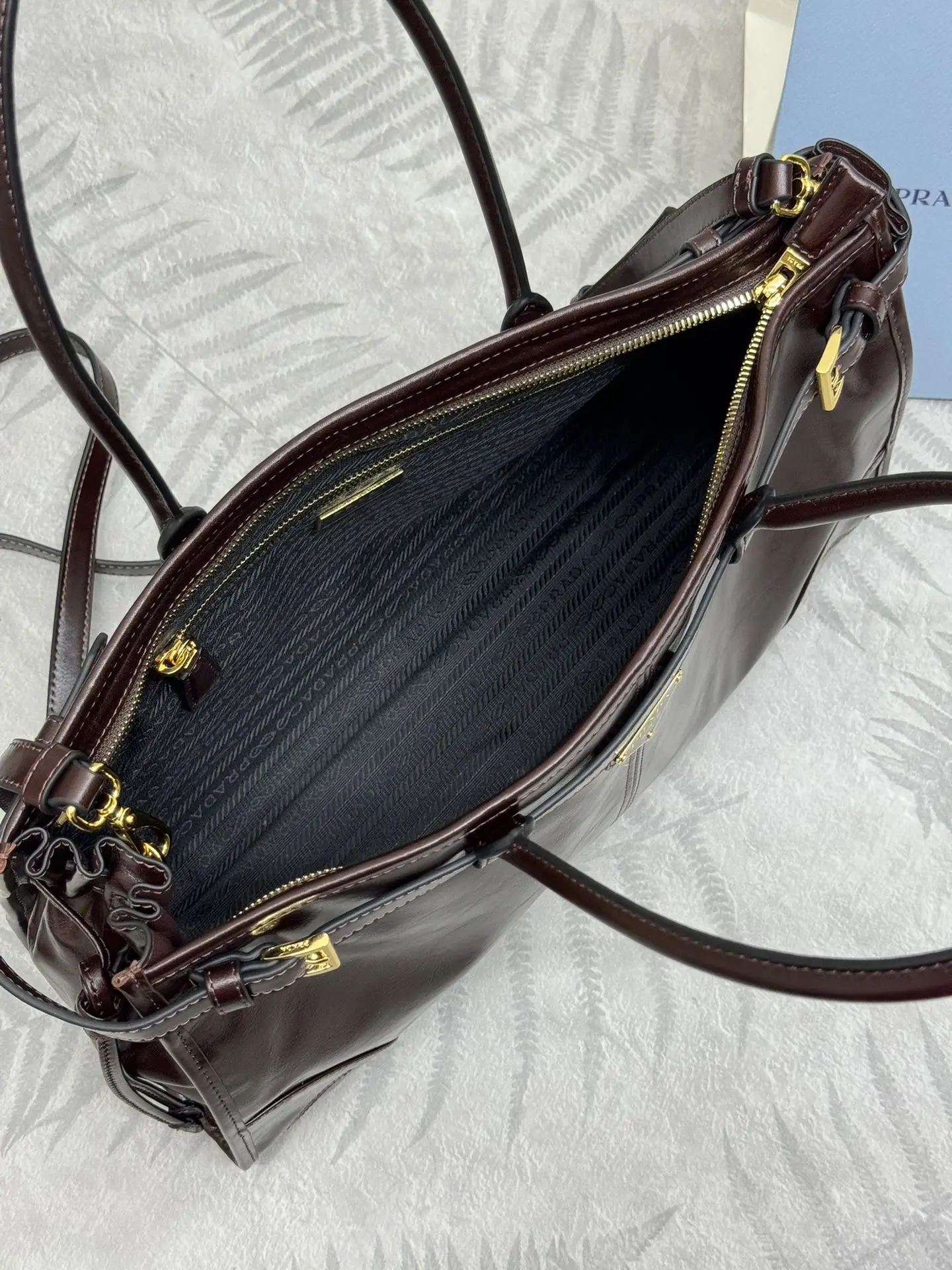 Soft Lux Oiled Wax Leather Top-Handle Bag D114016344 — view 8