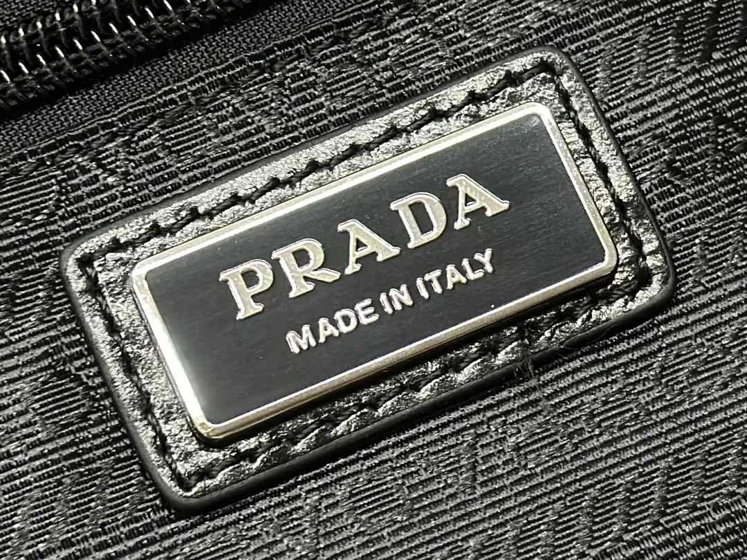 Prada 2VD062 Oiled Leather Crossbody Bag D119016353 — view 9
