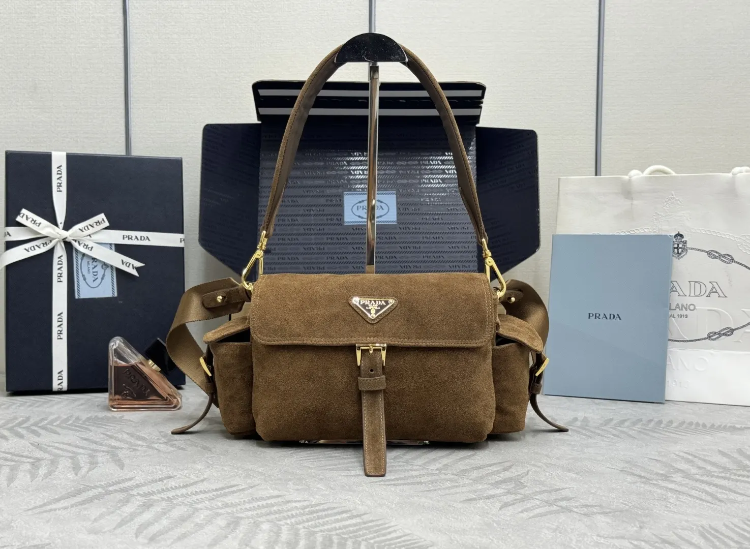 Suede Flap Shoulder Bag D98016494