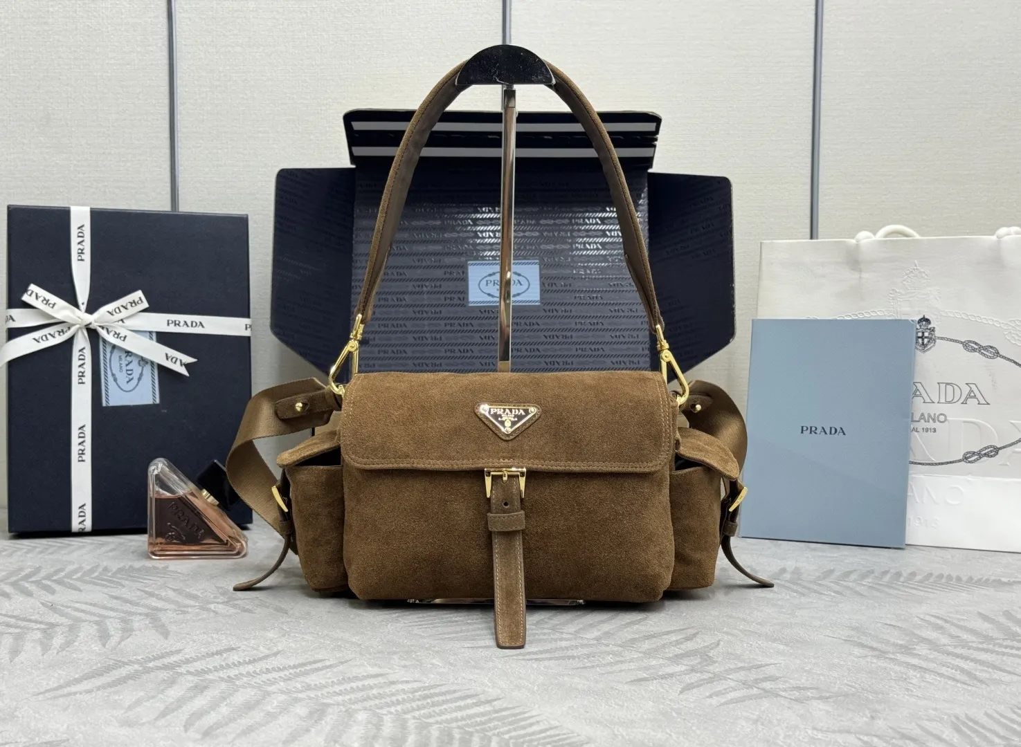 Suede Flap Shoulder Bag D98016494