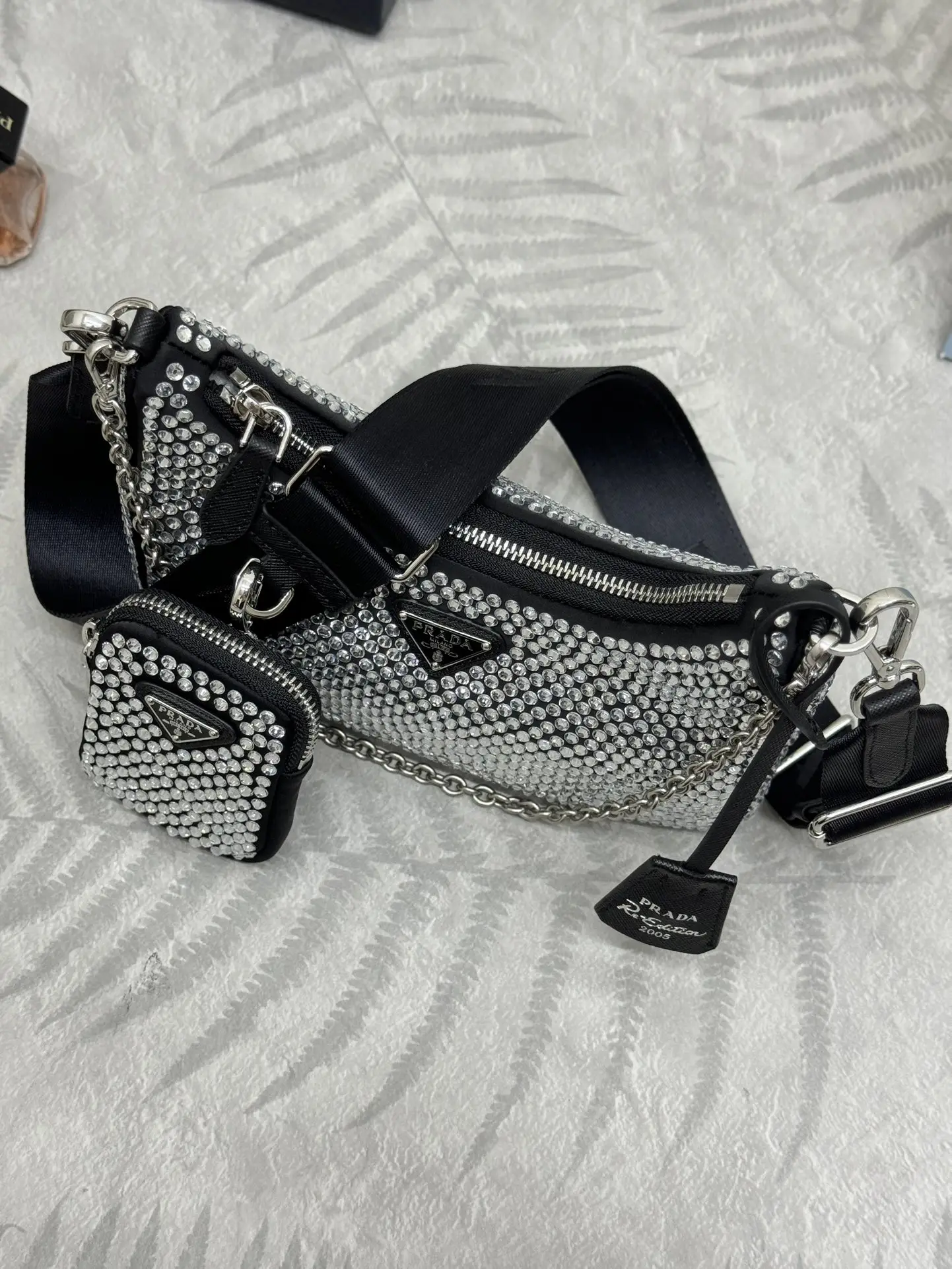 Re-Edition 2005 Crystal-Embellished Shoulder Bag D83016371 — view 3