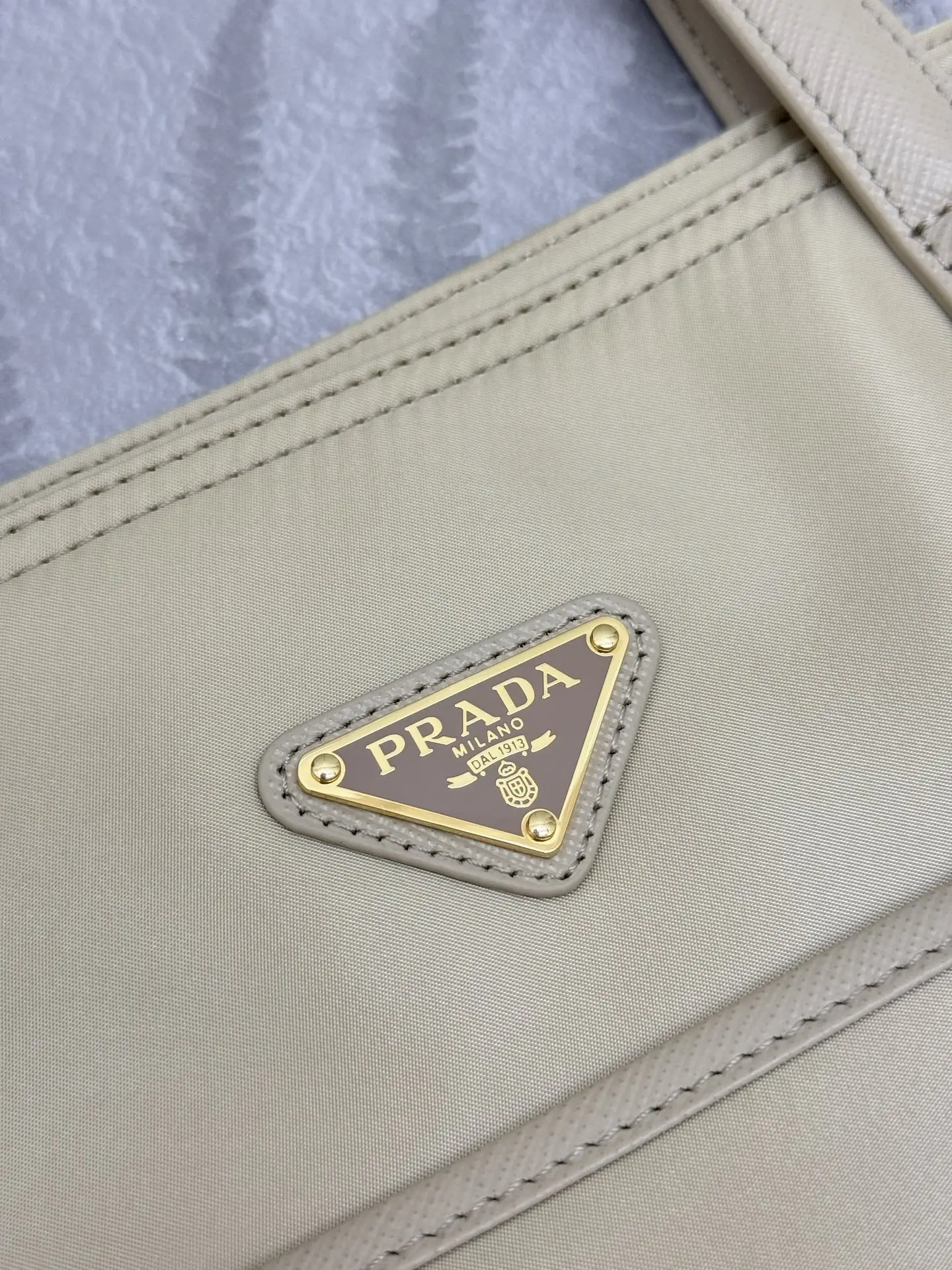Nylon Tote Bag with Front Pocket D66016372 — view 6