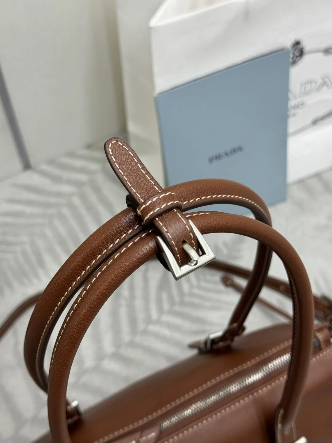 Vintage Leather Top-Handle Bag D105016506 — view 6