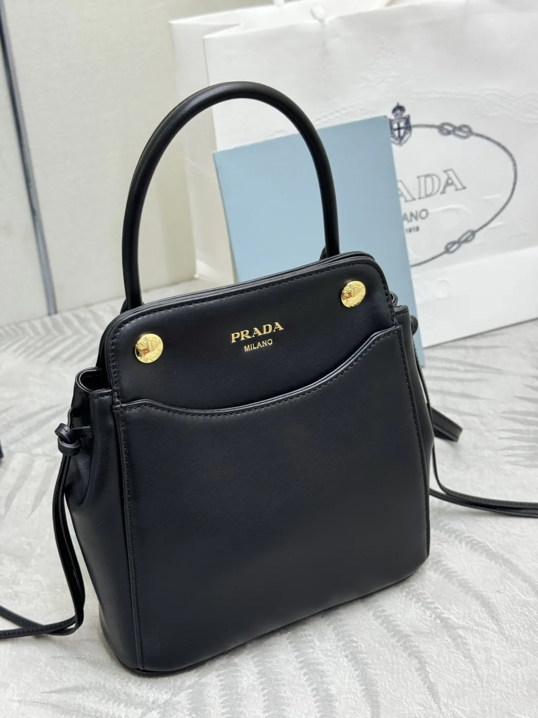 Prada Carry Leather Top-Handle Bag D88016381 — view 3