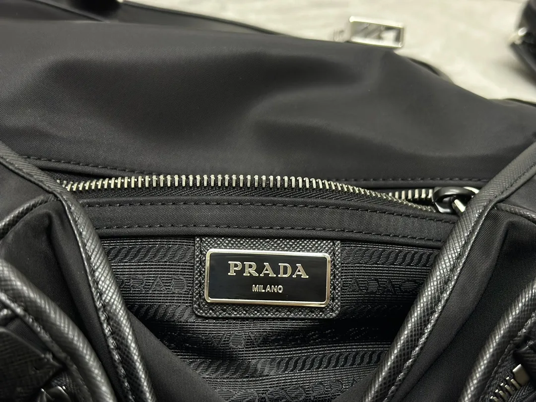 Prada Re-Nylon Small Messenger Bag D78016386 — view 7