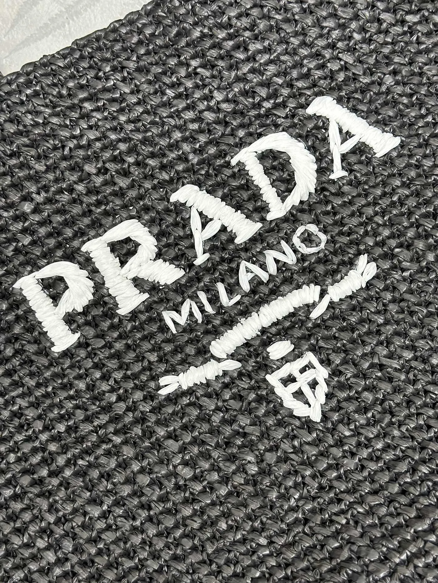 Prada Raffia Large Tote Bag D105016391 — view 5