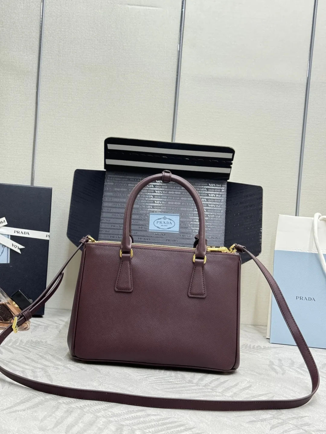 Saffiano Leather Galleria Medium Bag D98016393 — view 2