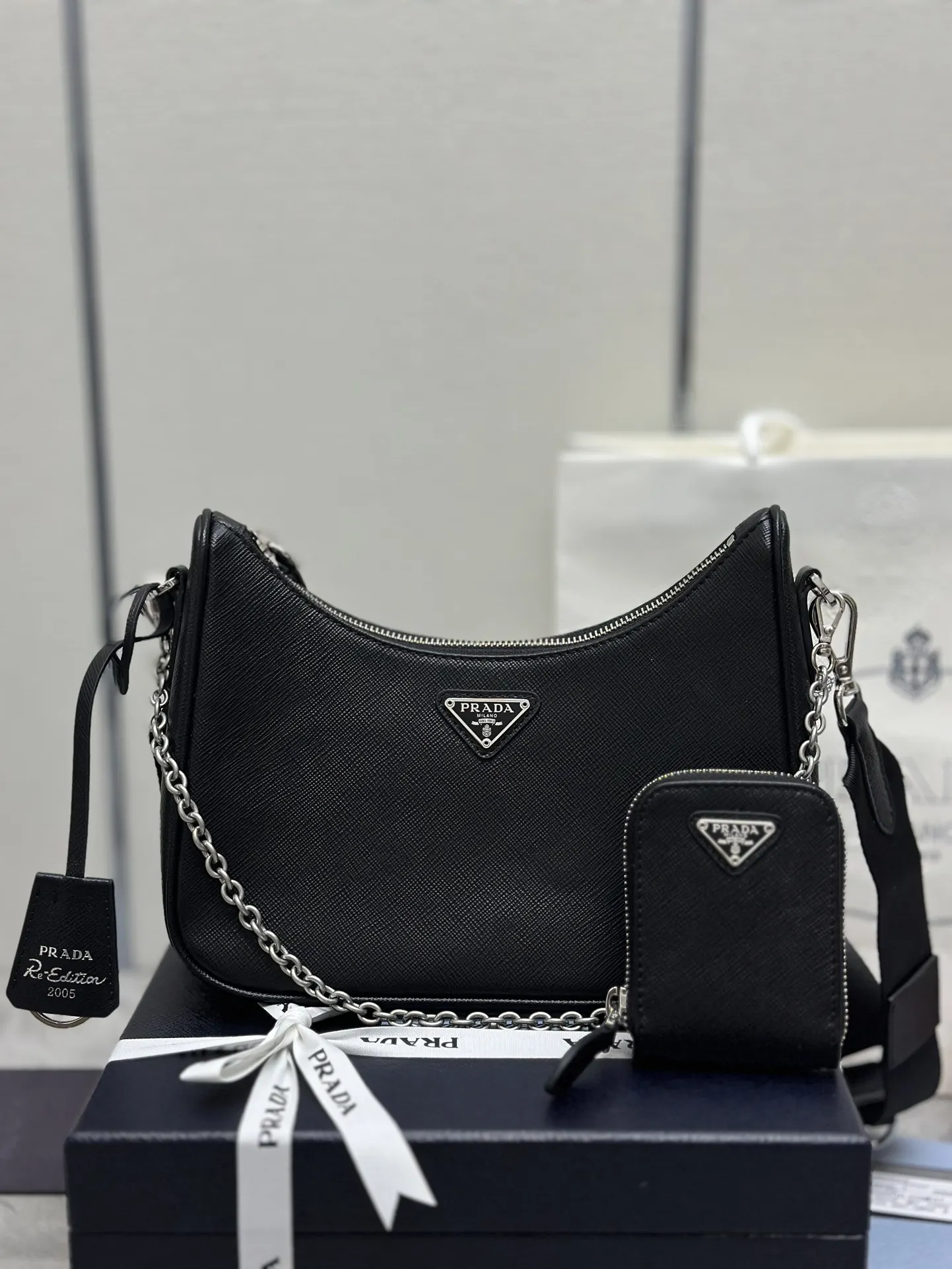 Prada Re-Edition 2005 Saffiano Leather Hobo Bag D86016412