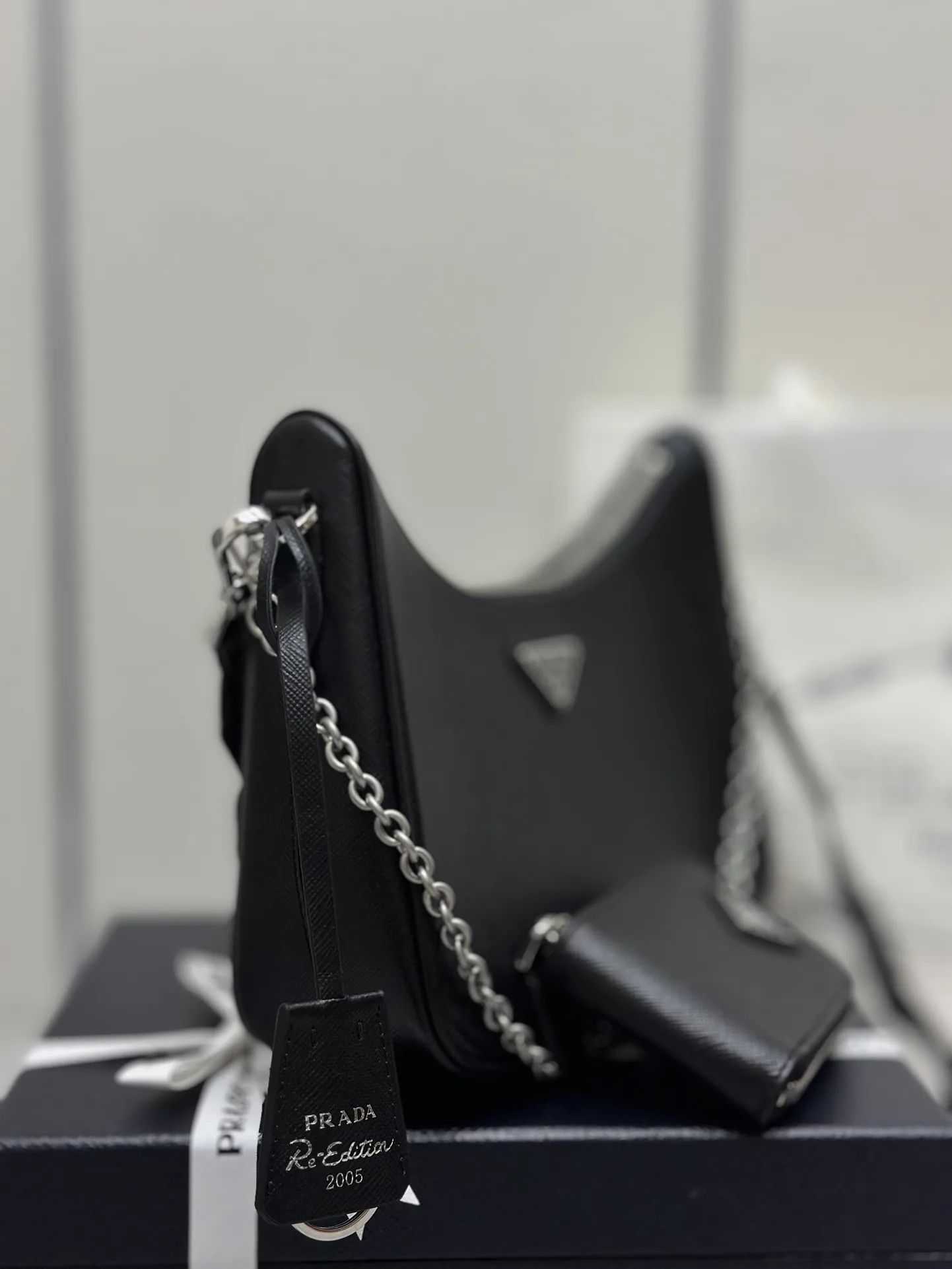 Prada Re-Edition 2005 Saffiano Leather Hobo Bag D86016412 — view 2
