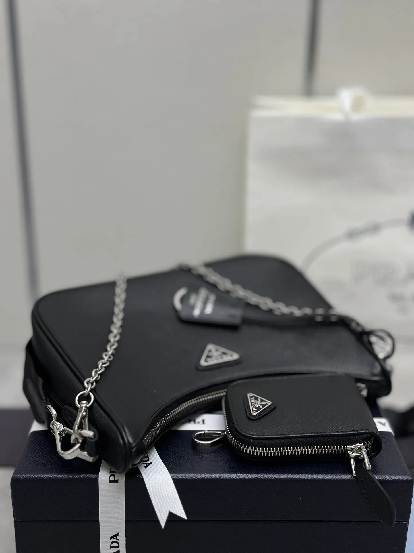 Prada Re-Edition 2005 Saffiano Leather Hobo Bag D86016412 — view 4
