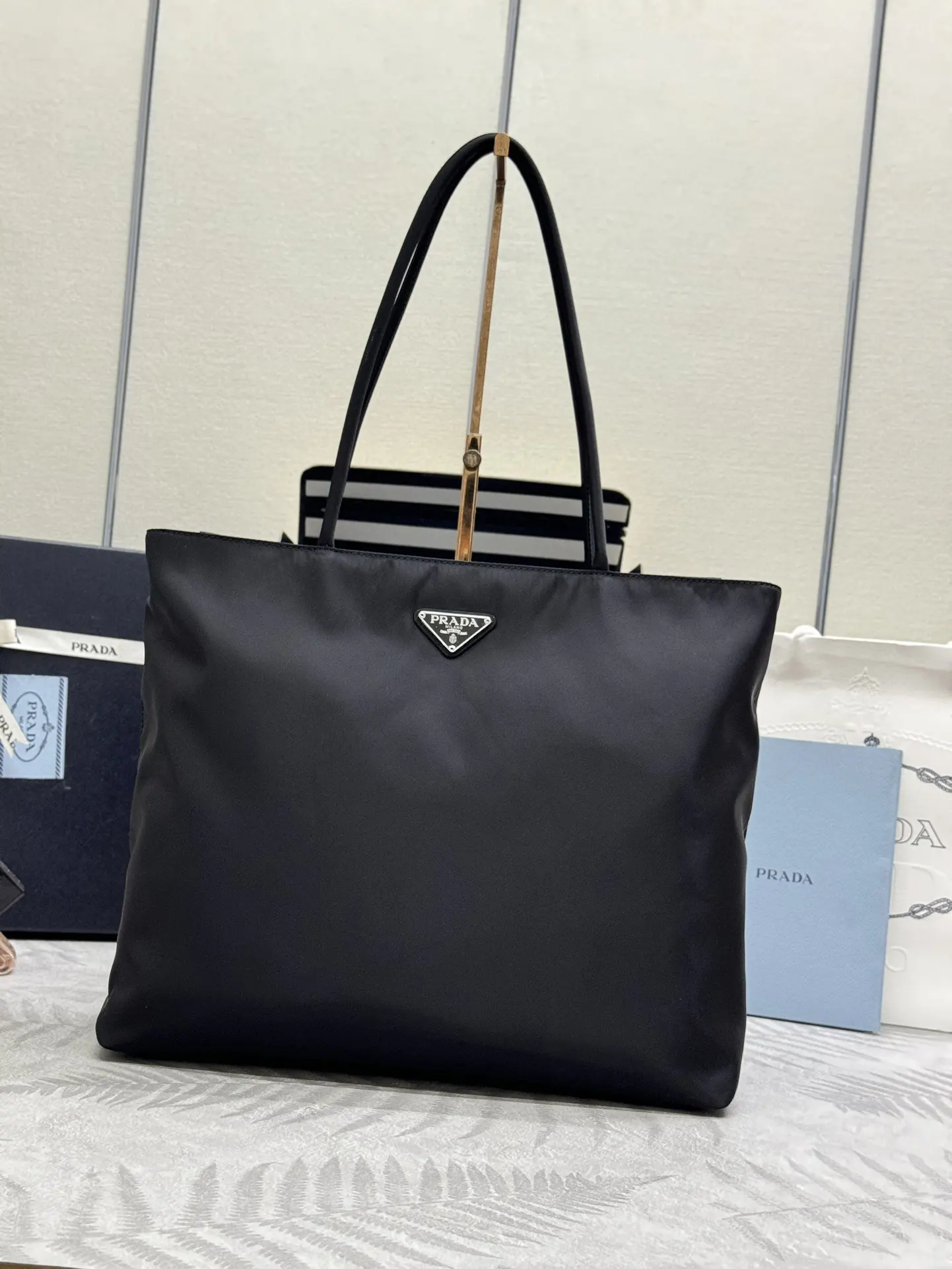 Nylon Triangle Logo Large Tote Bag D60016413