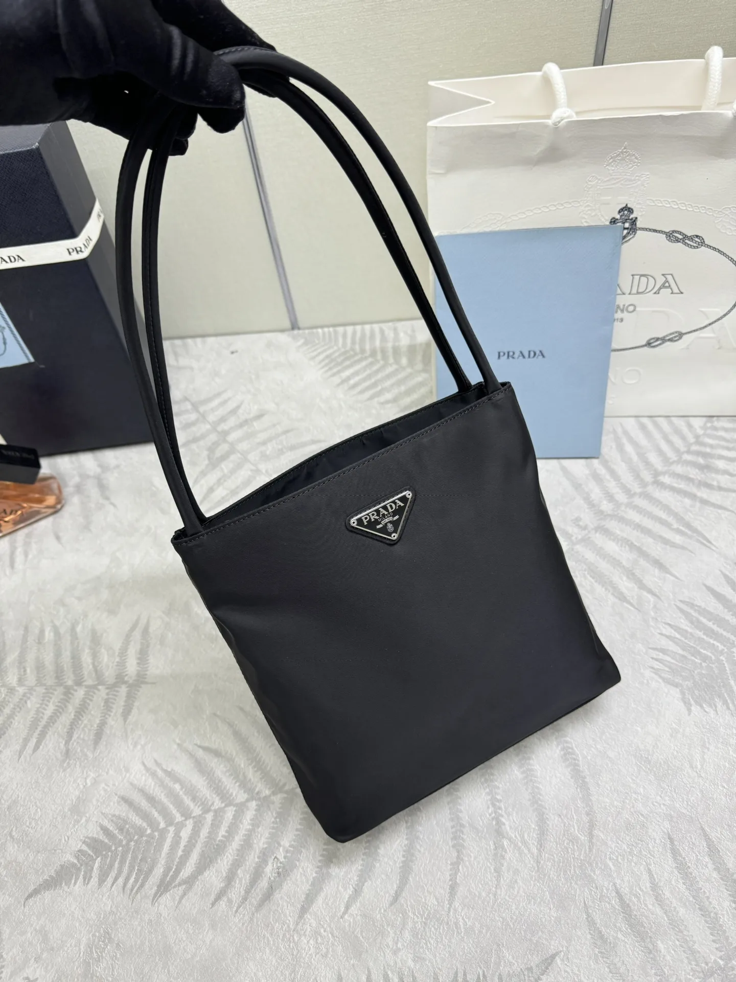 Small Nylon Tote Bag D52016416 — view 9