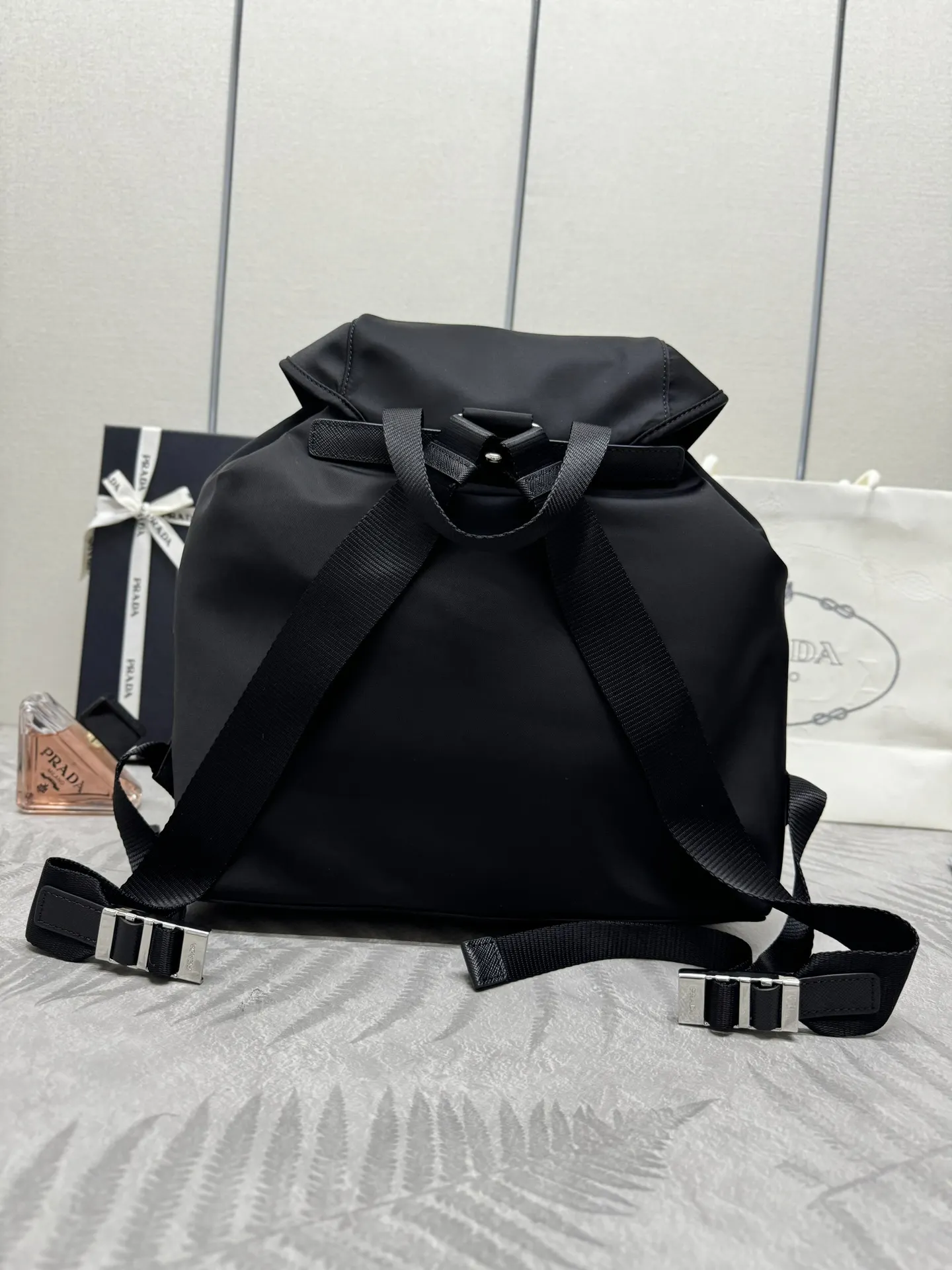 Nylon Backpack with Enamel Logo D62016420 — view 3