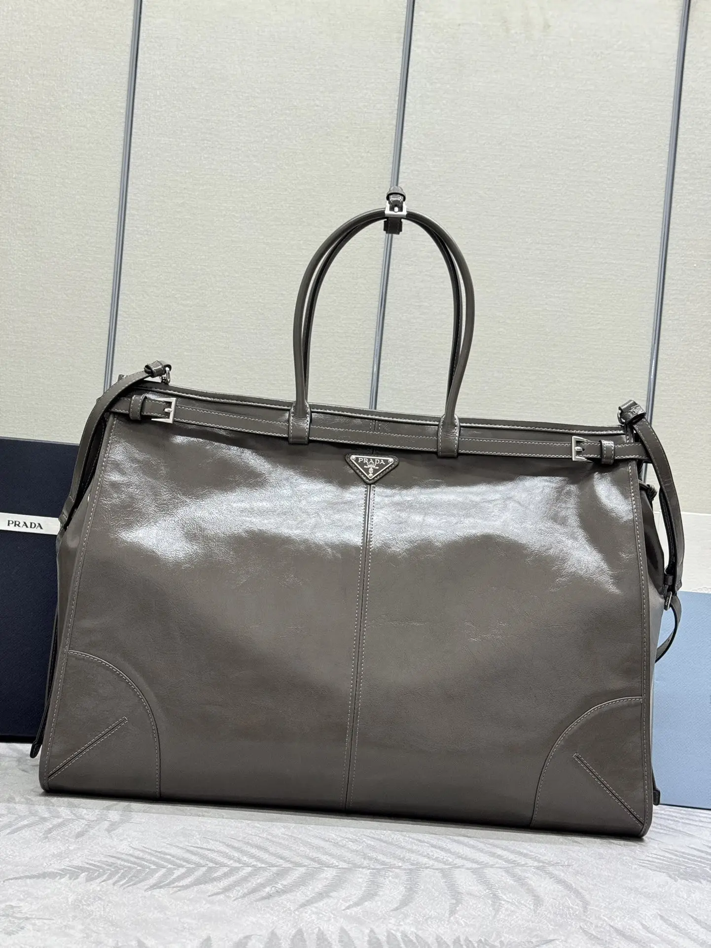 Prada Lux Soft Oiled Leather Tote Bag D135016422 — view 2
