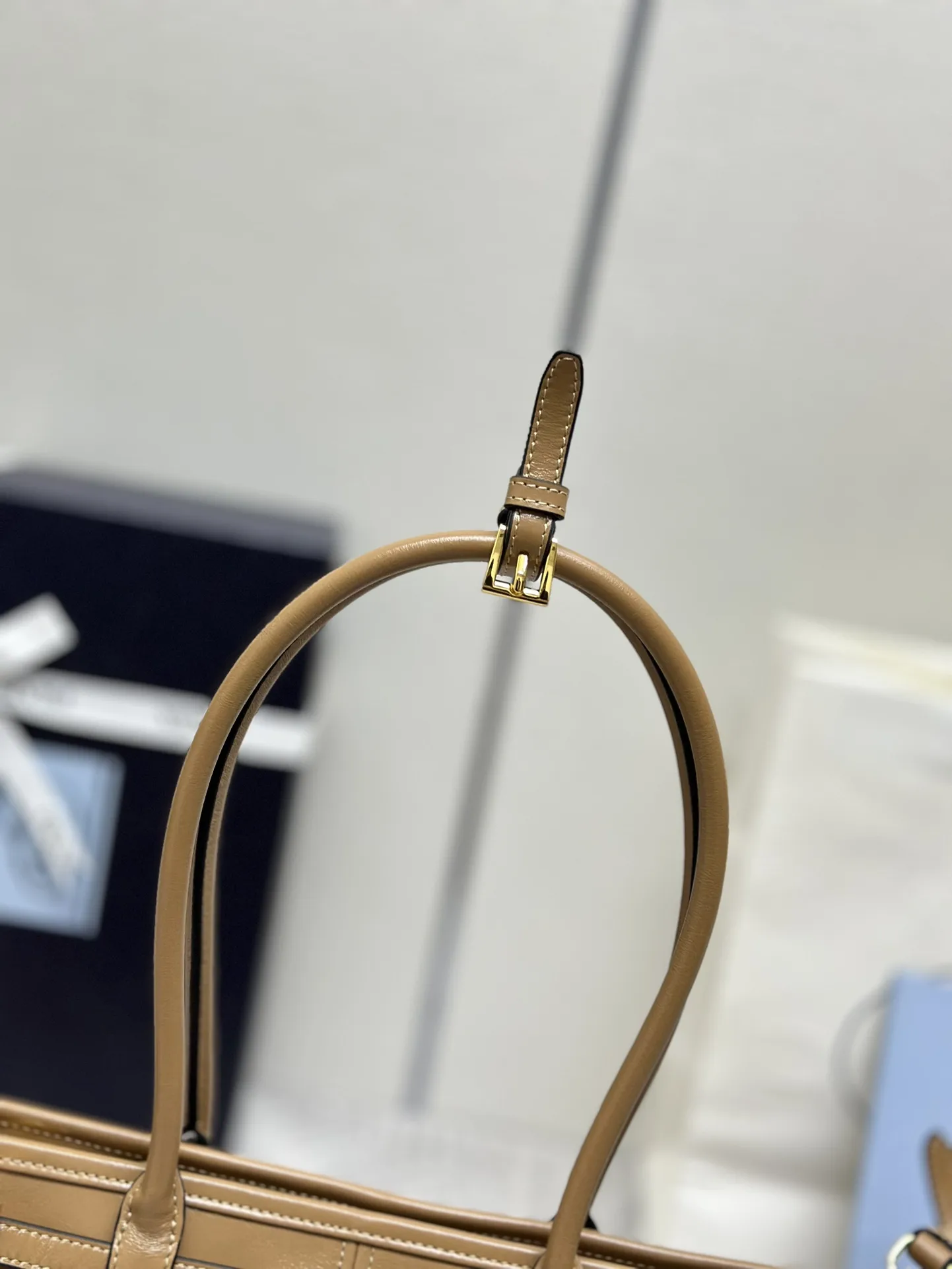 Soft Lux Leather Top-Handle Crossbody Bag D104016430 — view 7