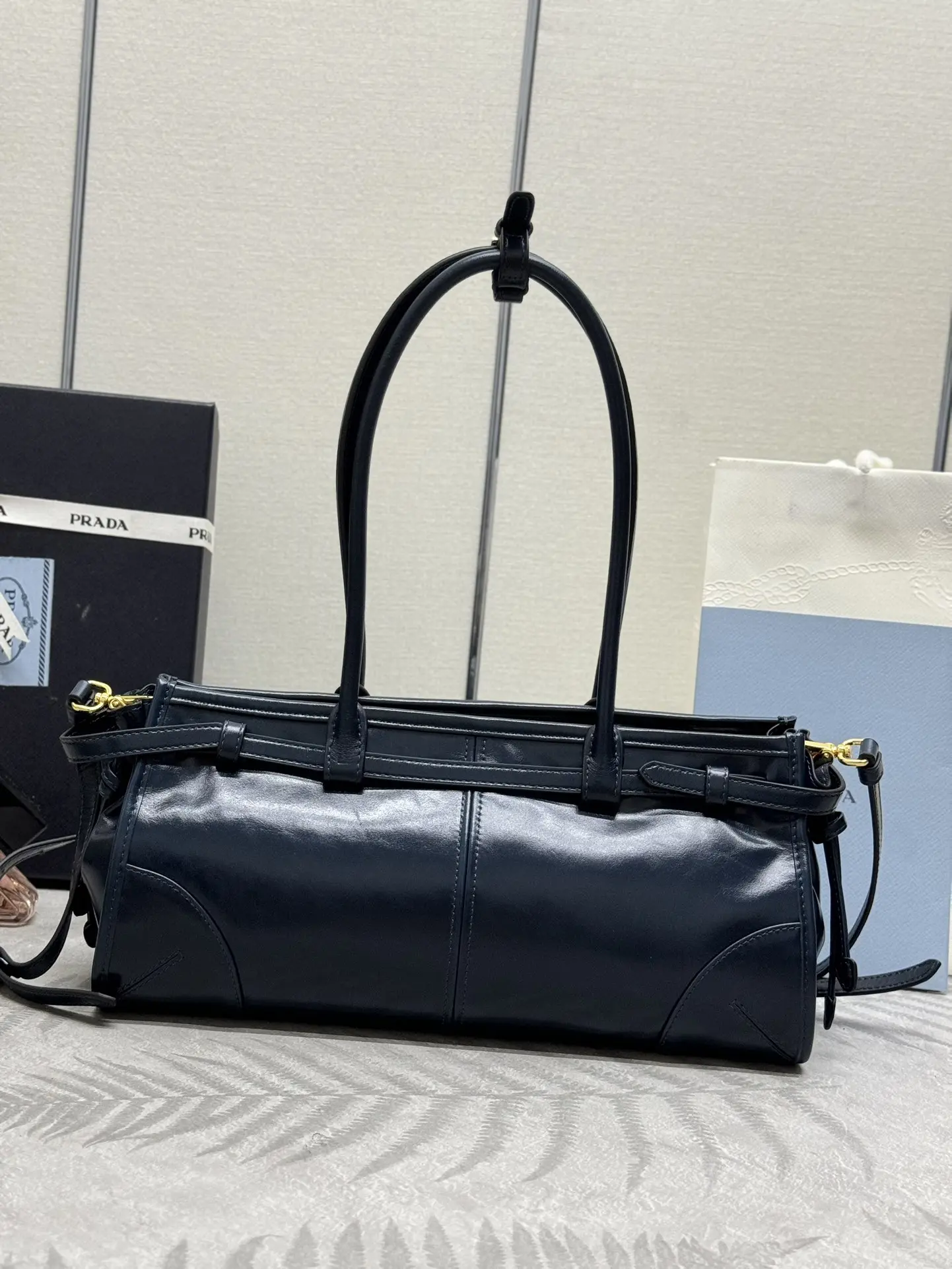 Soft Lux Oiled Leather Top-Handle Bag D104016431 — view 2