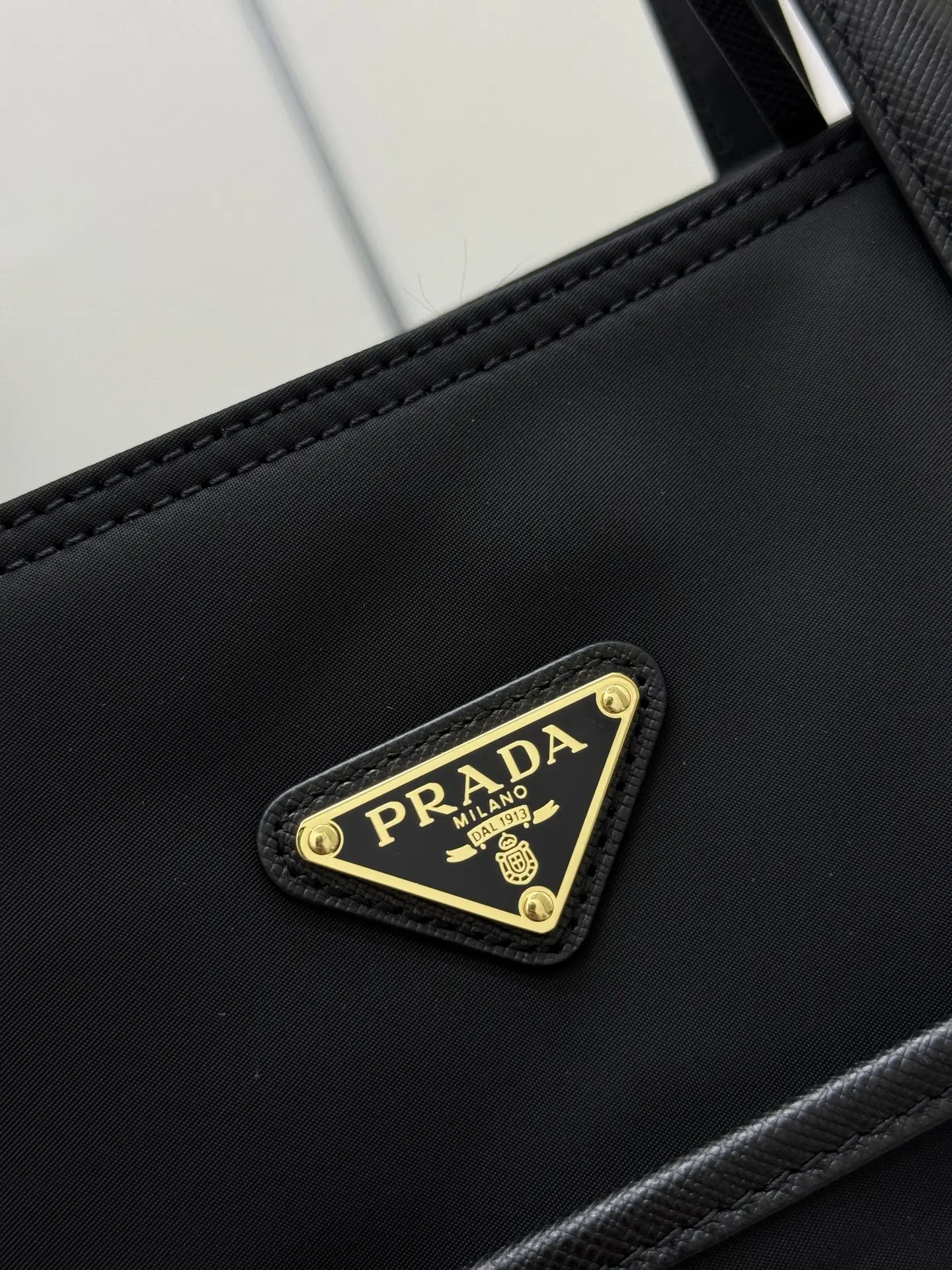 Re-Edition Nylon Tote Bag D66016447 — view 5