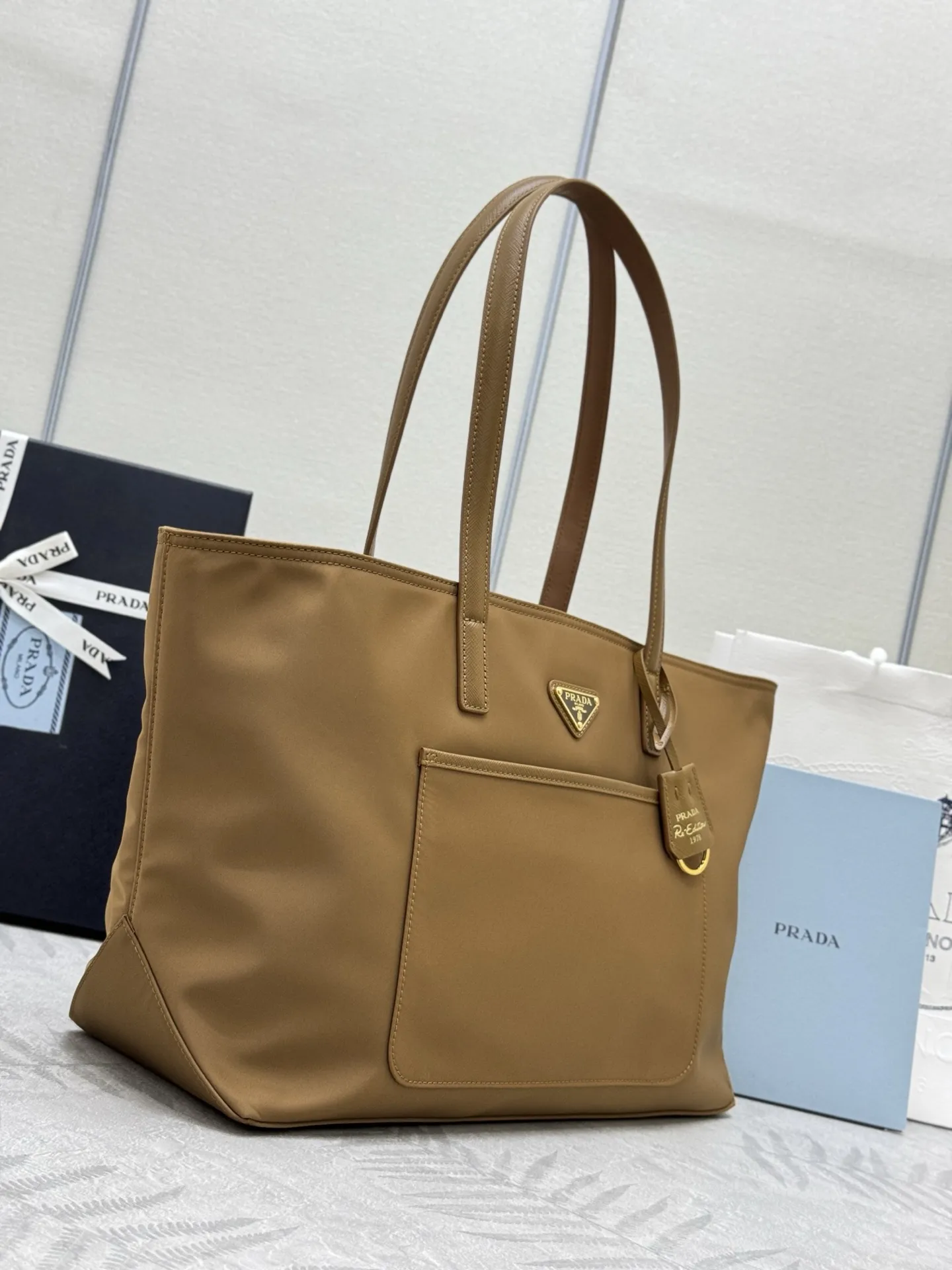 Prada Re-Edition Nylon Tote Bag D66016448 — view 2