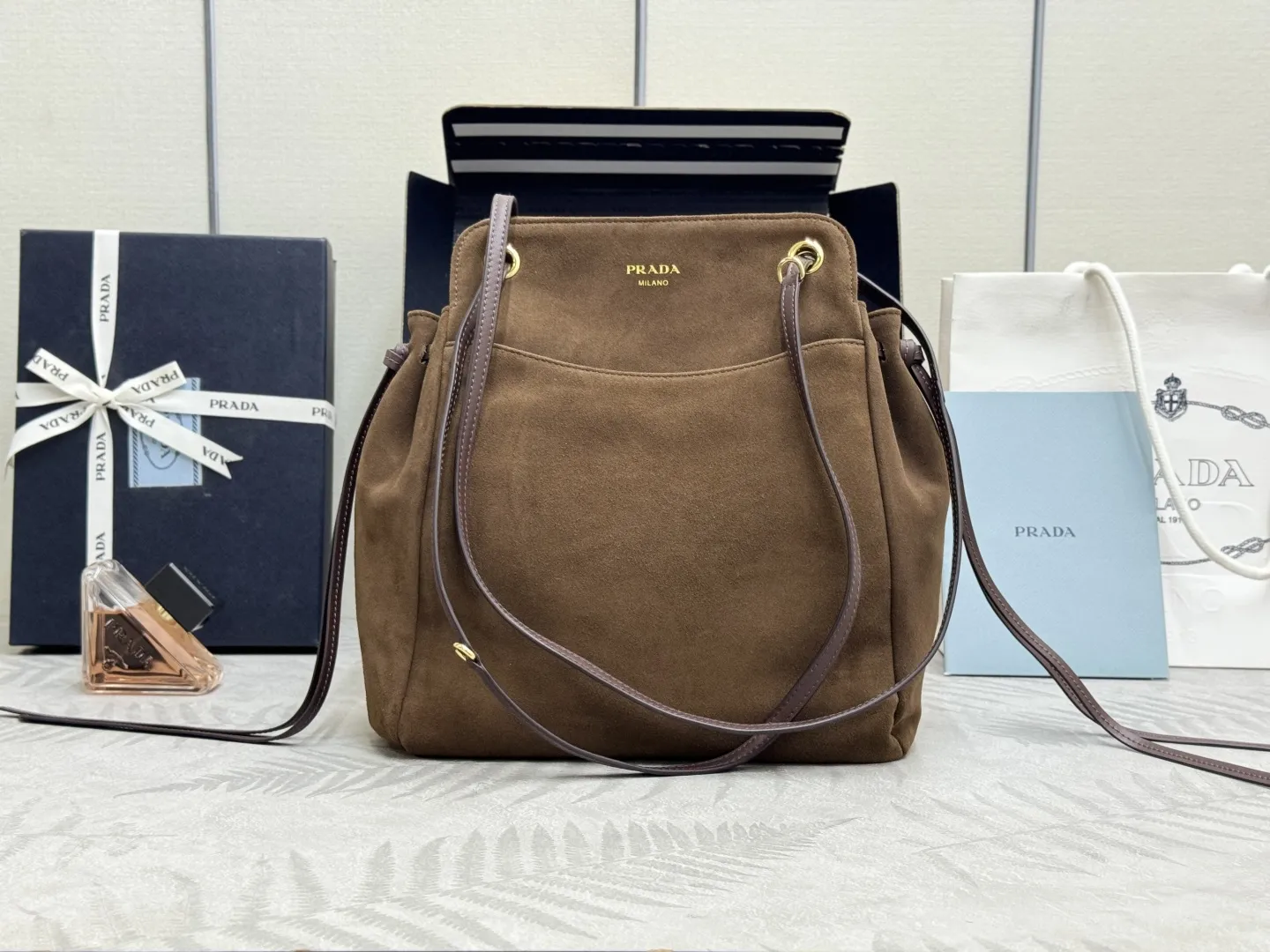 Suede Shoulder Bag 1BG641 D95016451
