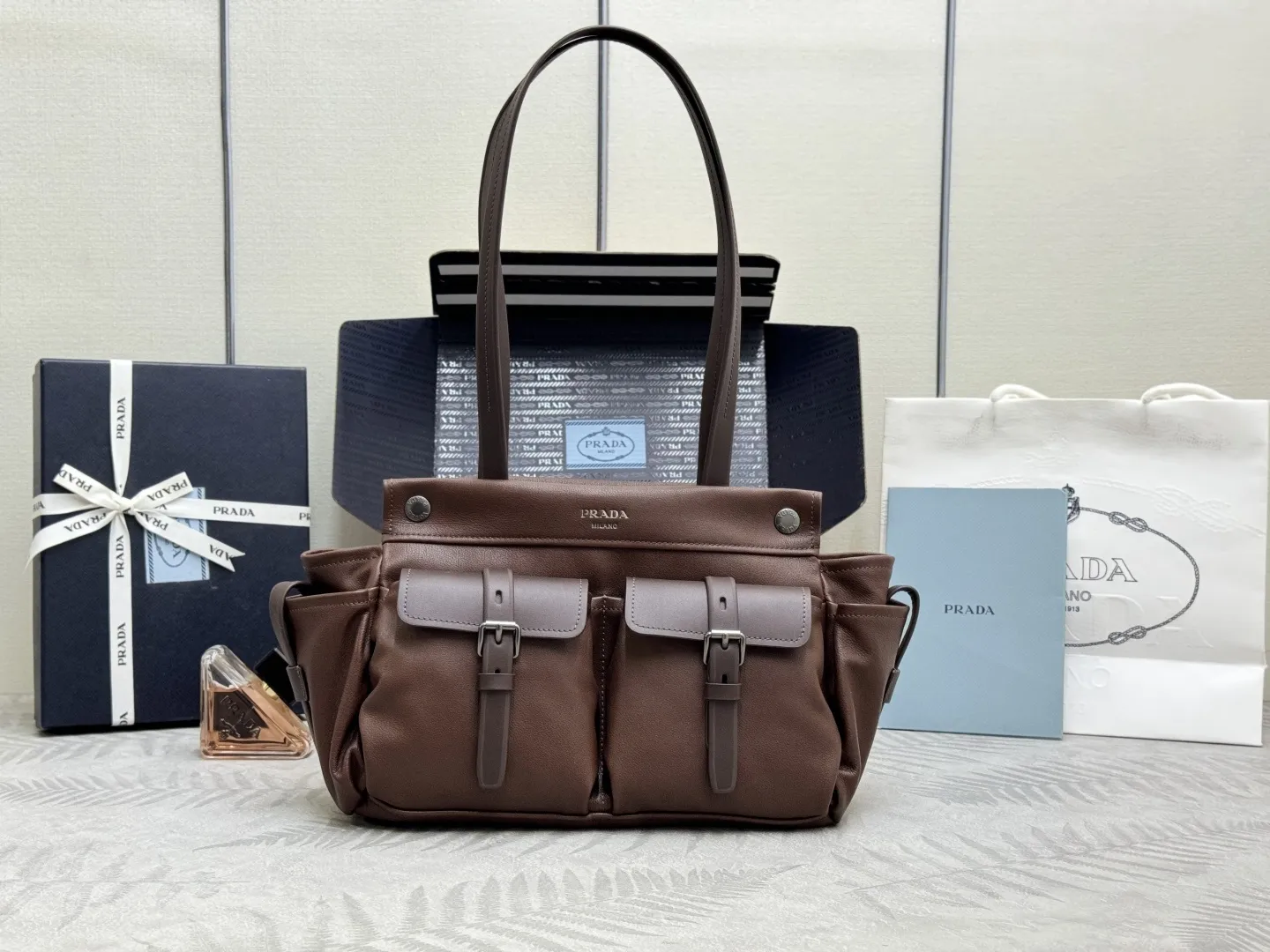 Prada 1BG645 Leather Tote Bag D113016456