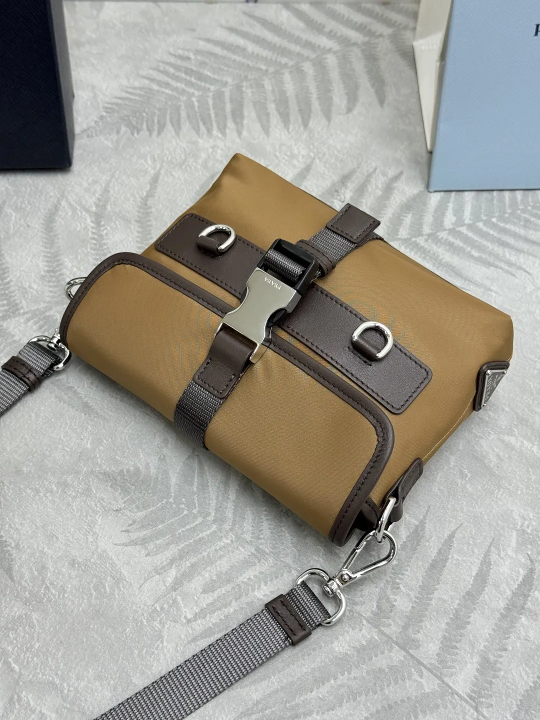 Re-Nylon Color-Block Crossbody Phone Bag D63016459 — view 4